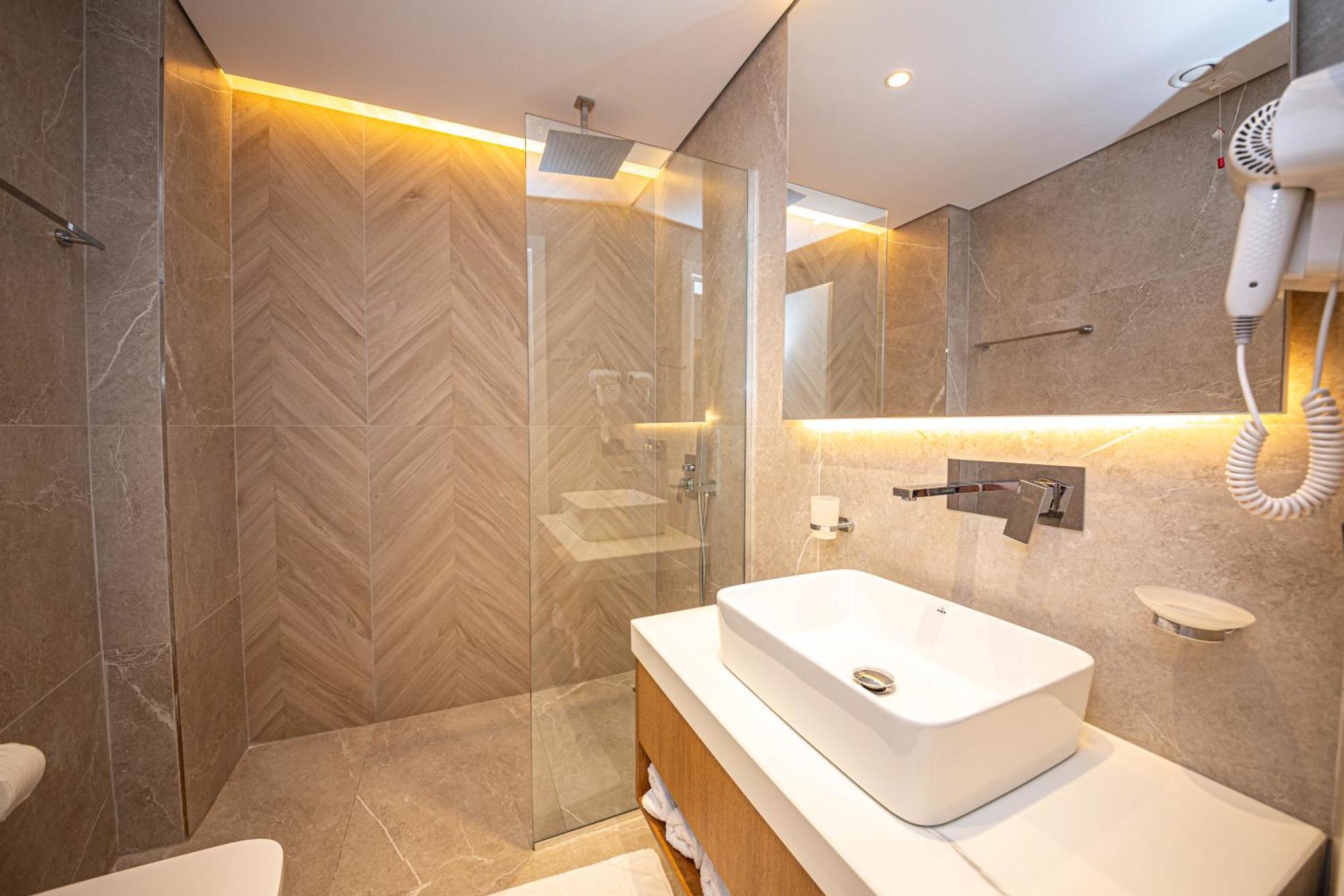 Deluxe Double Room - Ground Floor