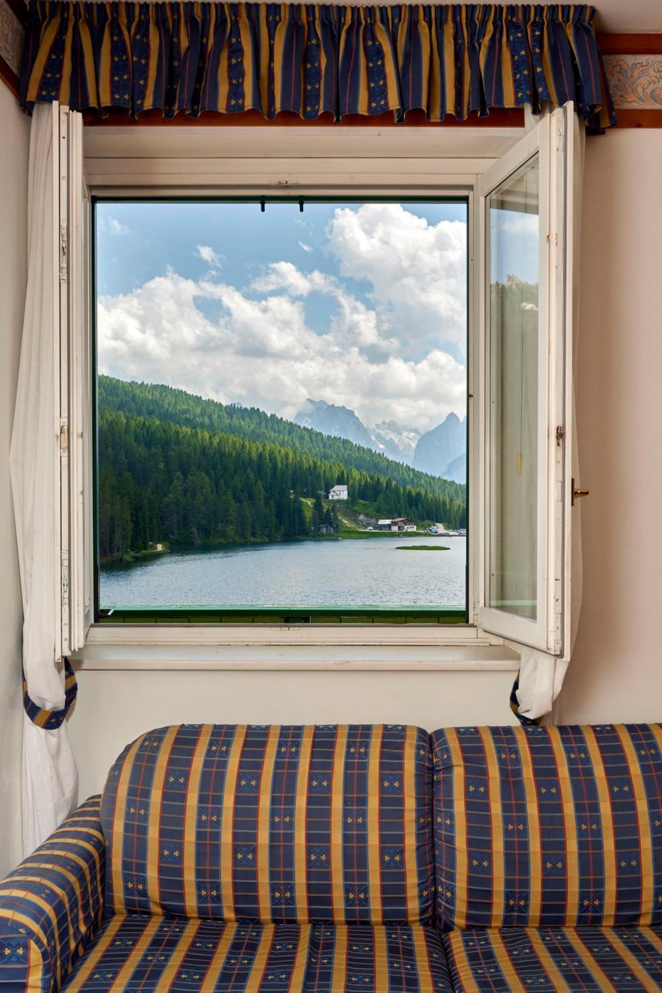 Standard Room Lake View