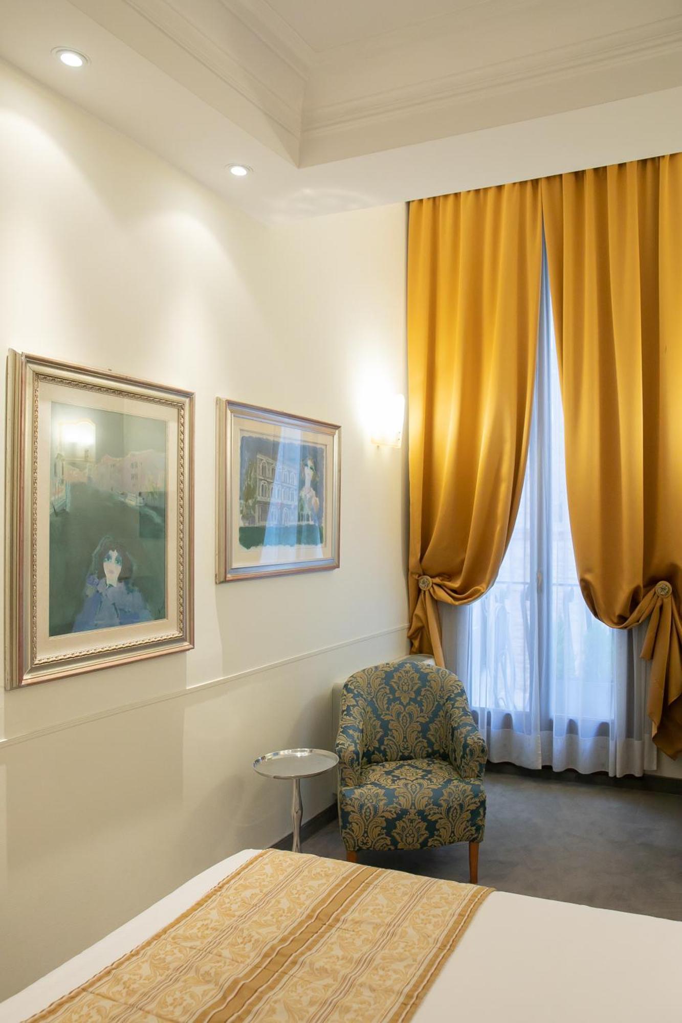 Classic Double Room