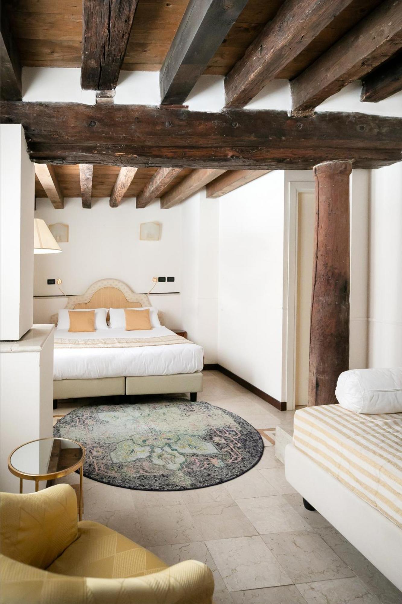 Superior Double Room Ground Floor