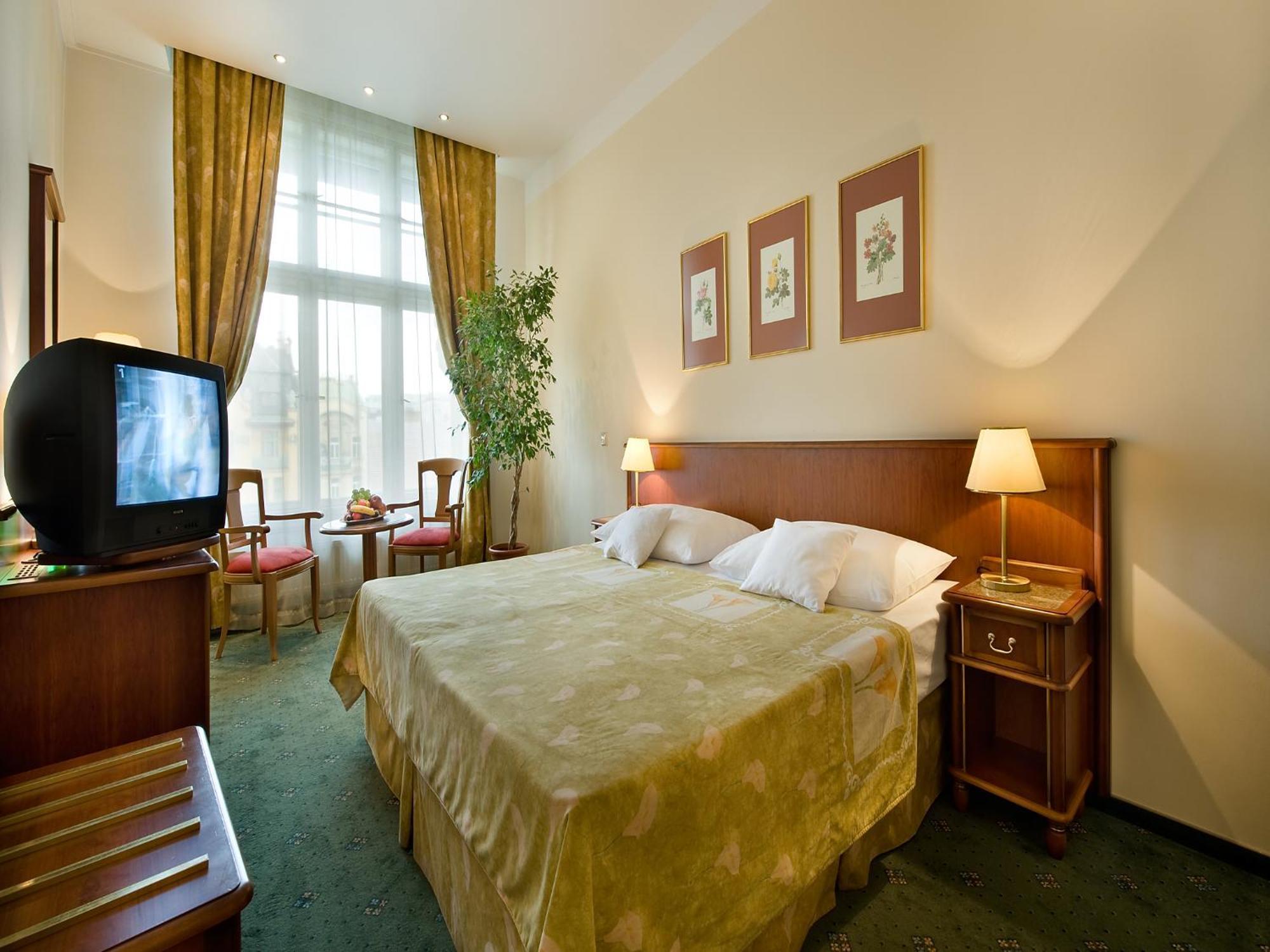 Family Two-Bedroom Suite 4 Pax