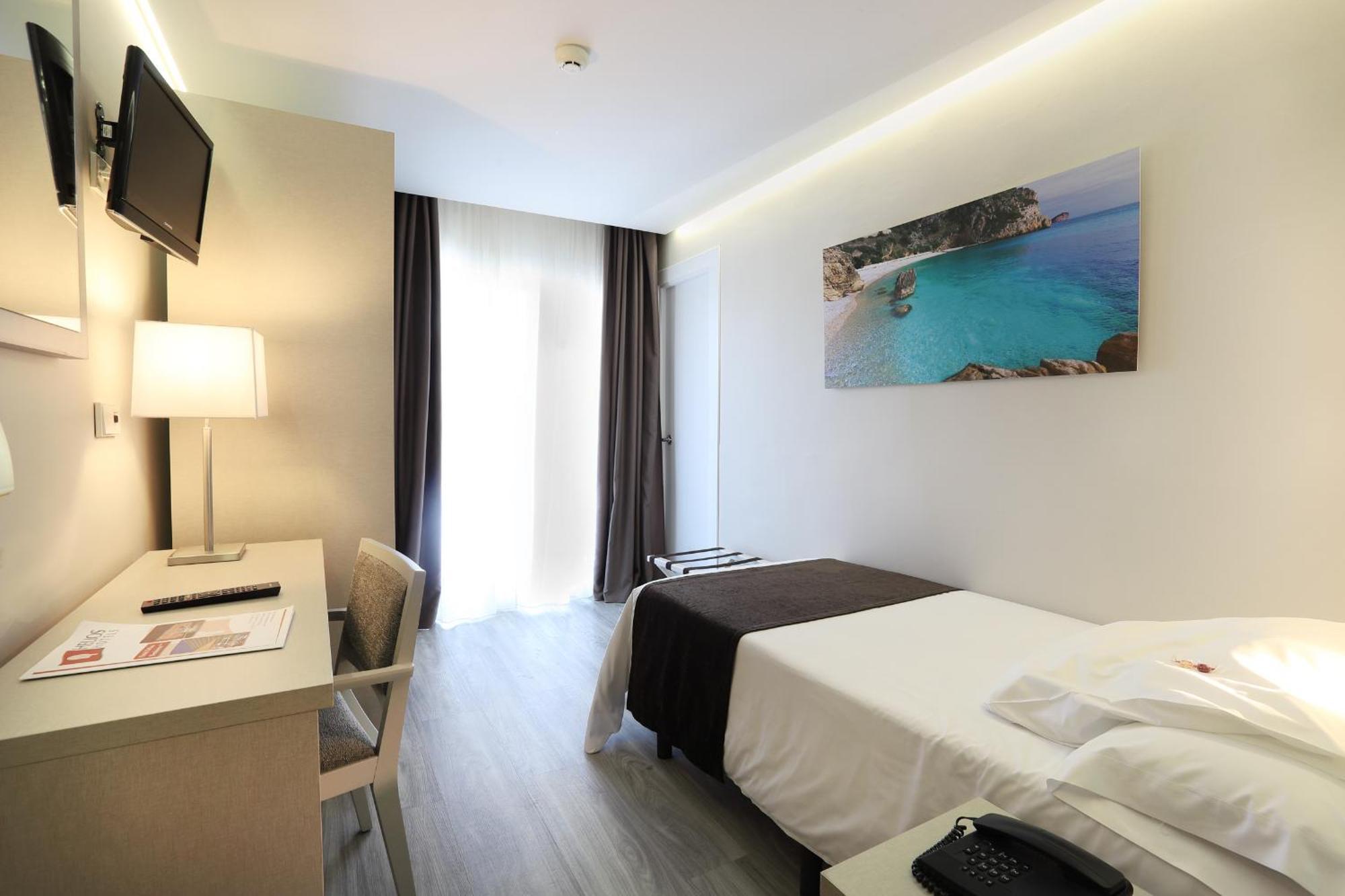 Single Room,1642310470:JPEG