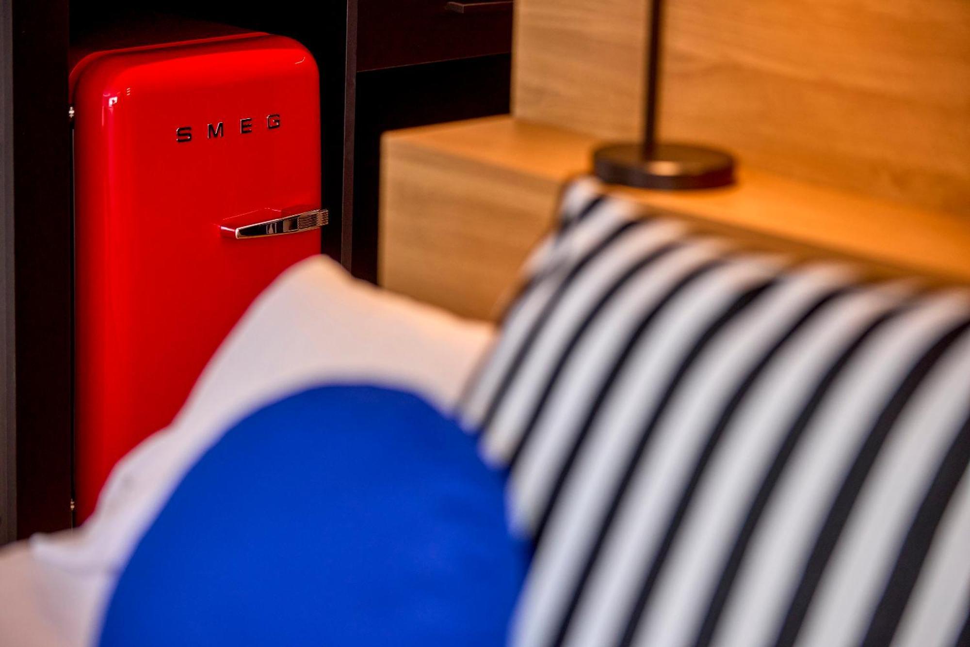 Junior Suite met Zijdelings Uitzicht op Zee