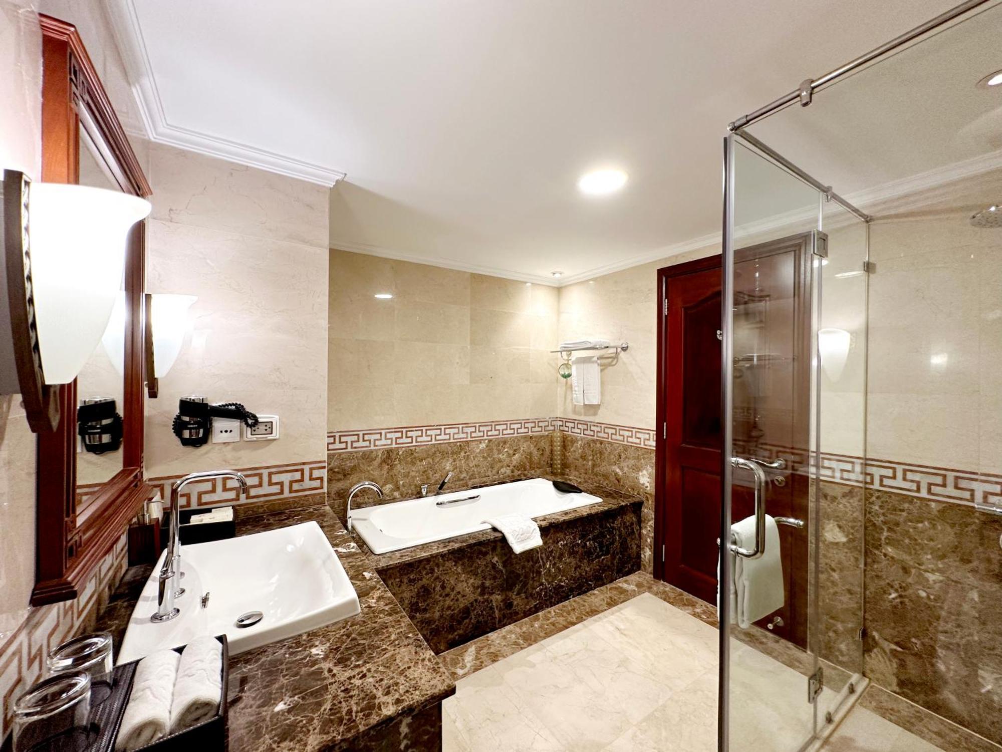 Premium Twin Room