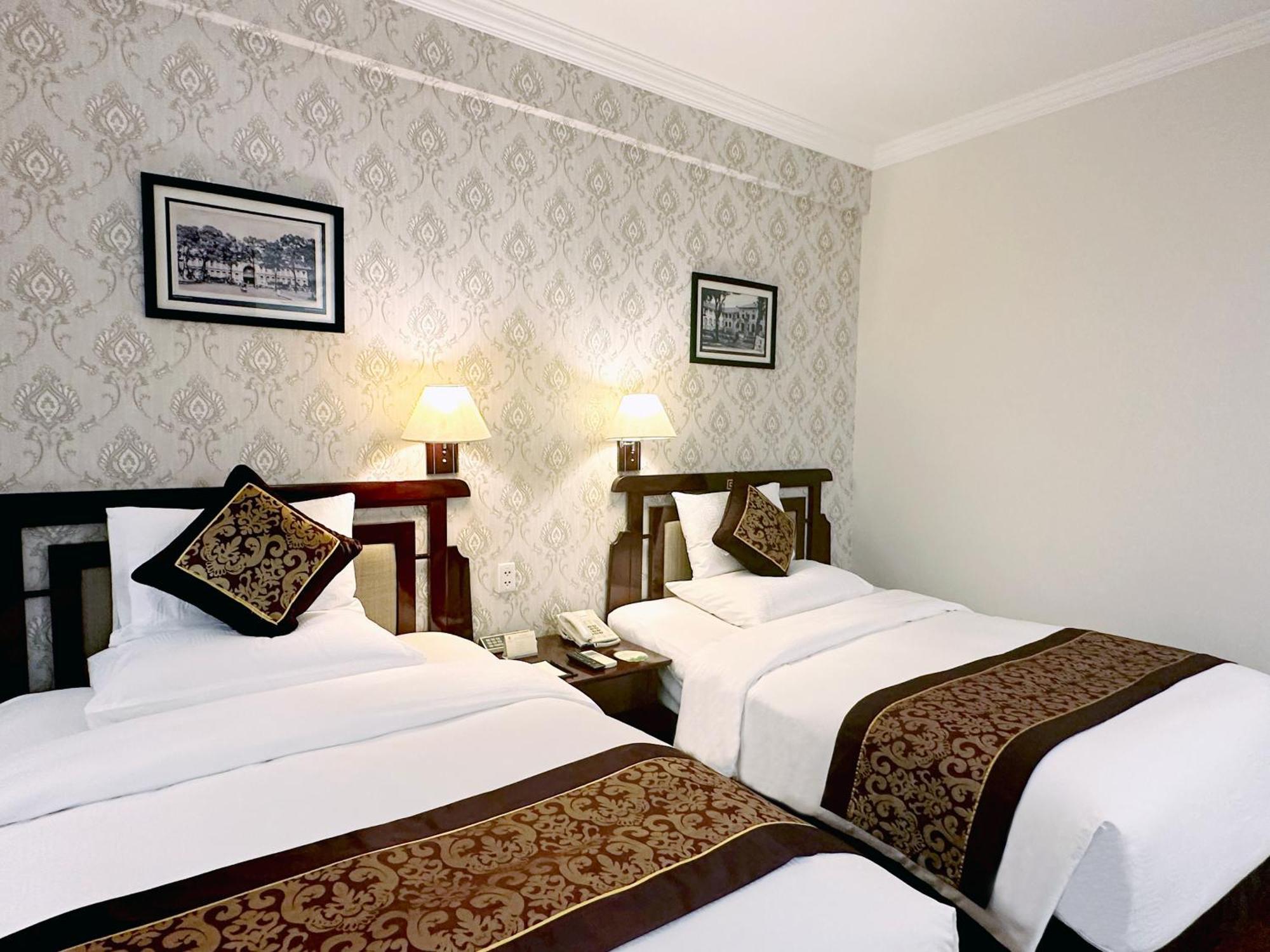 Deluxe Twin Room