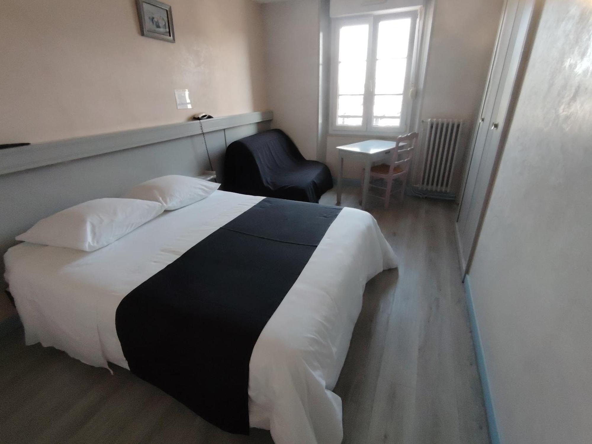 Chambre Quadruple avec Baignoire