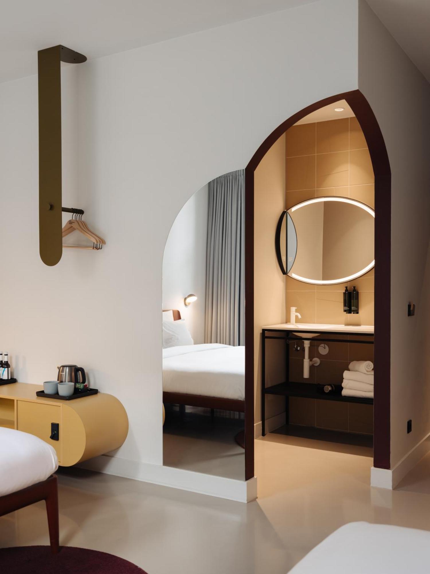 Triple Room,1617453618:JPEG