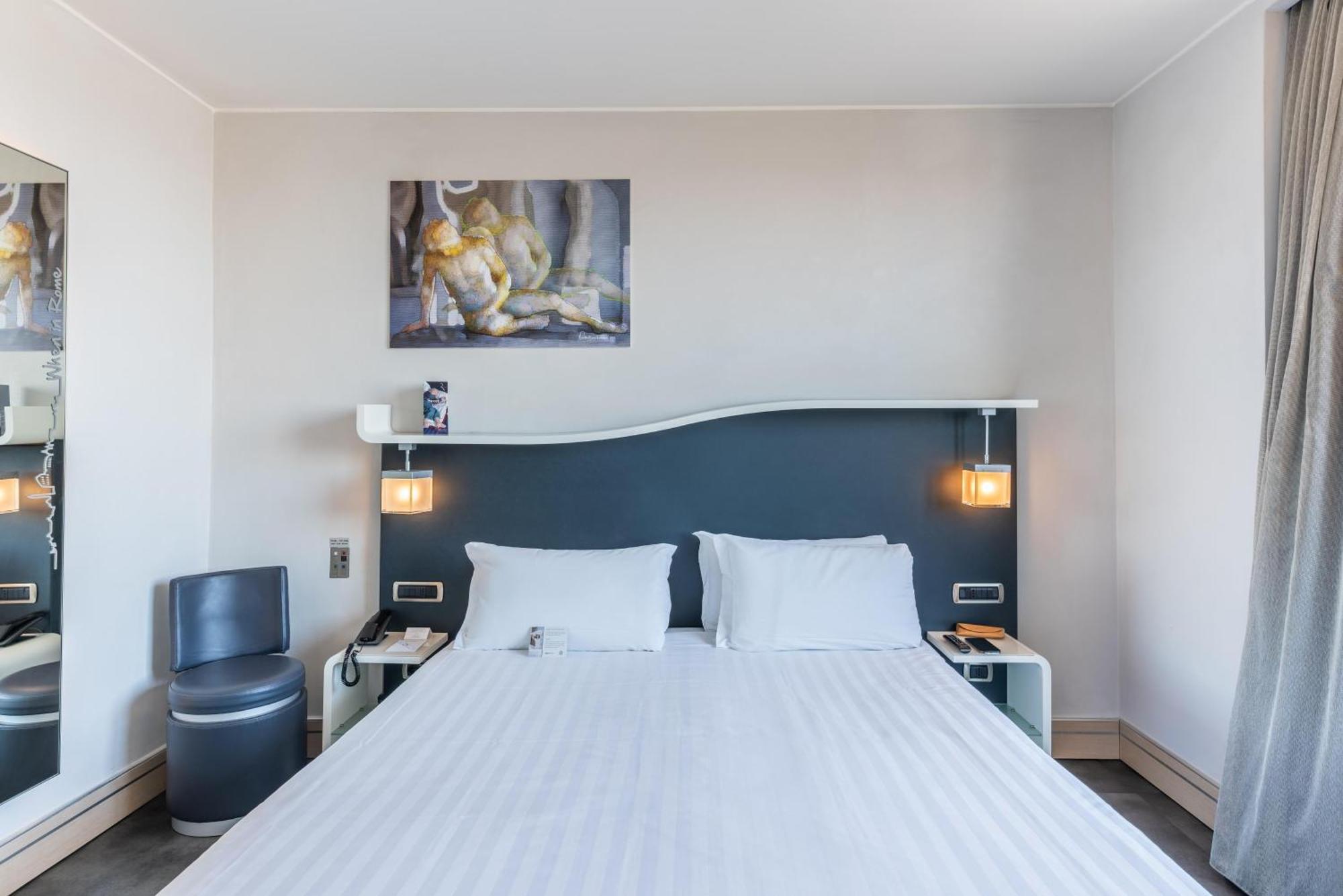 Junior King Suite Terrace City View