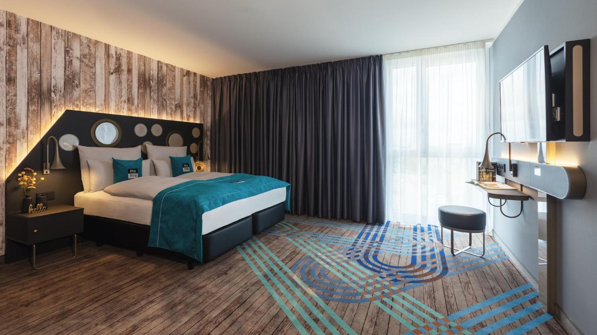 Premium Queen Room