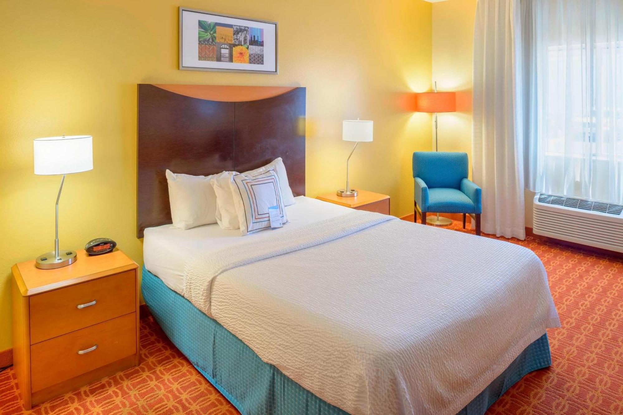 Guest room 1 Queen