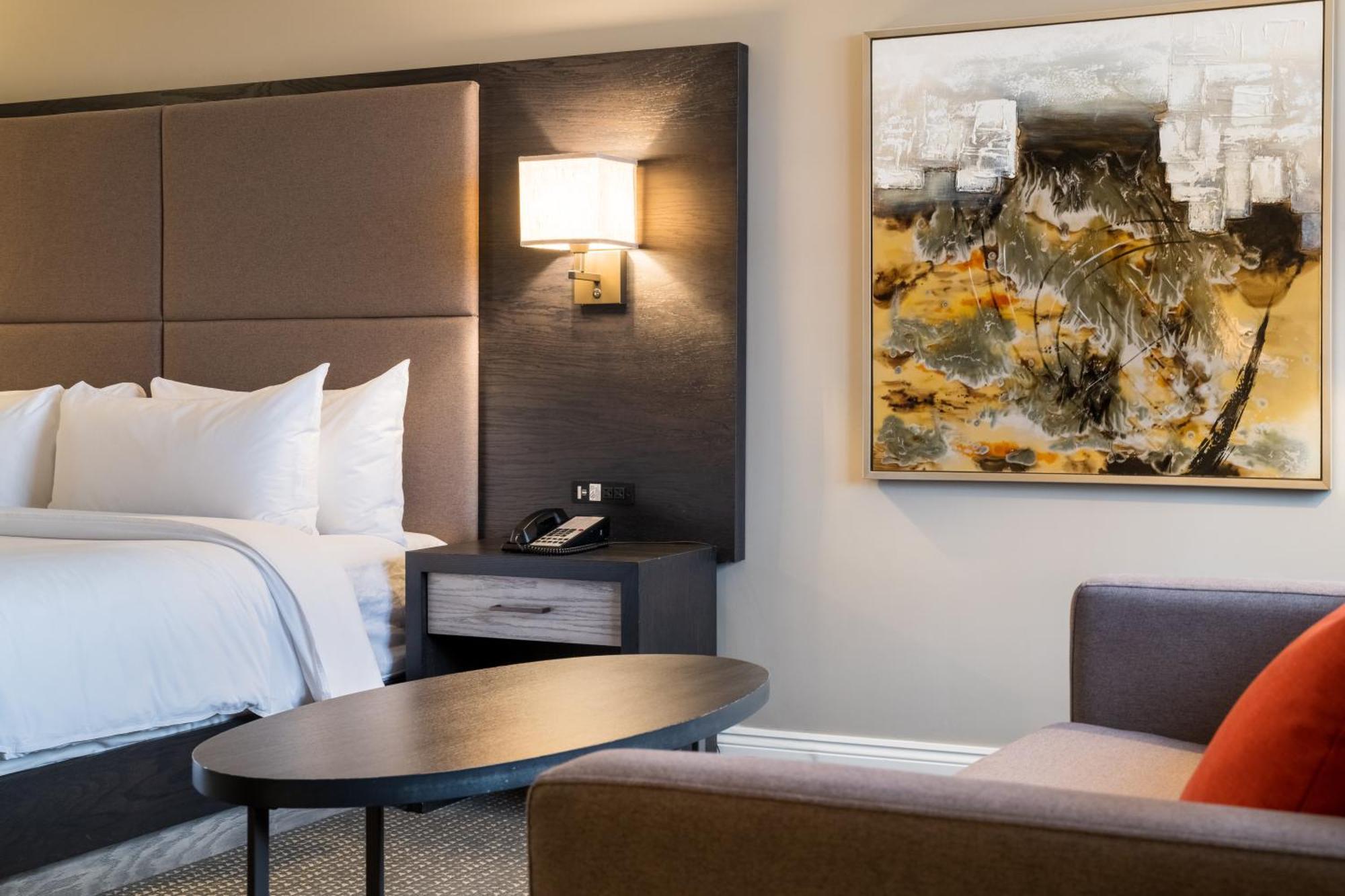Executive King Room,1681724146:JPEG