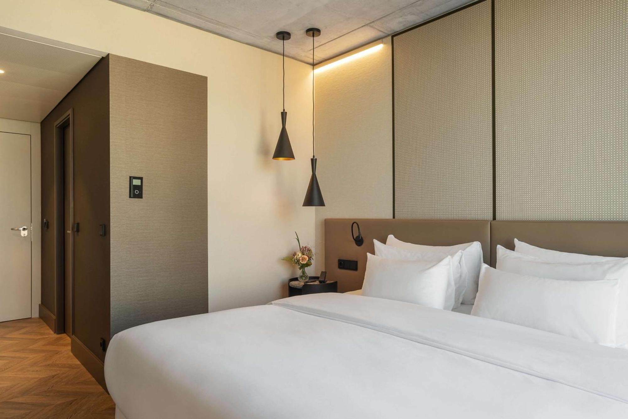 Quarto Superior com Cama de Casal ou 2 de Solteiro