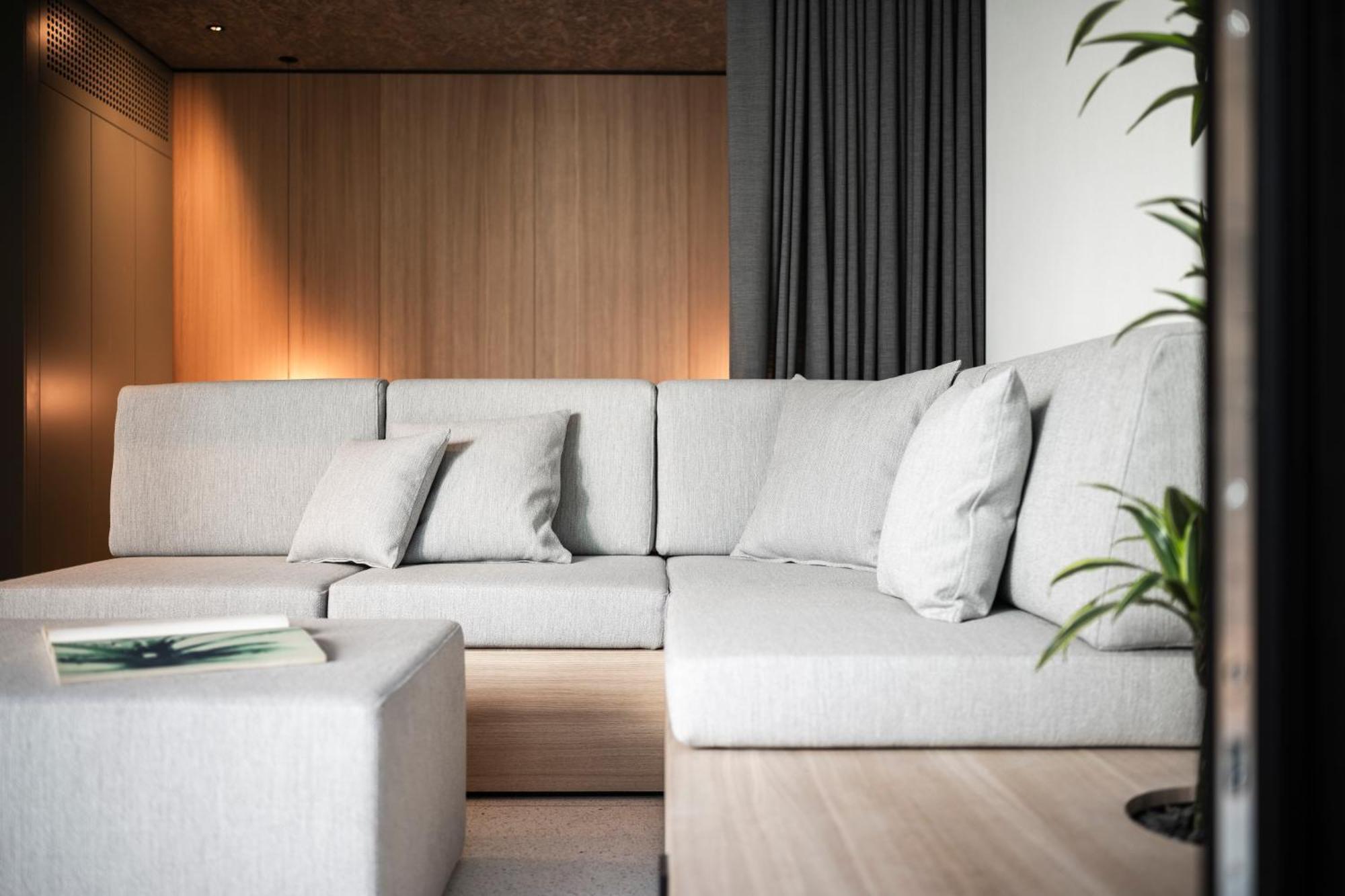 One-Bedroom Apartment Garden