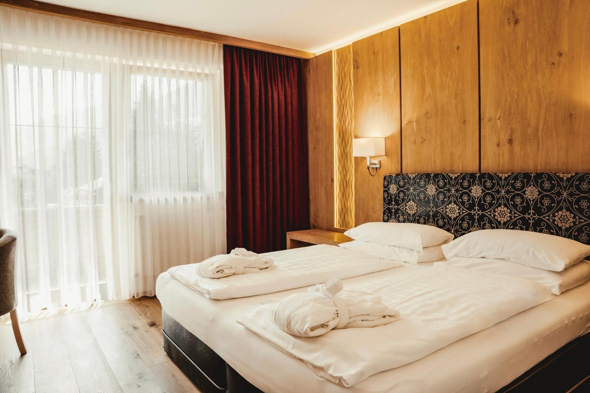 Deluxe Family Suite
