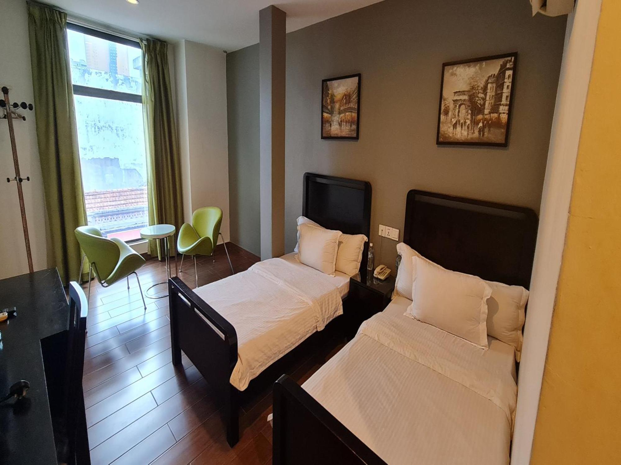 Deluxe Twin Room
