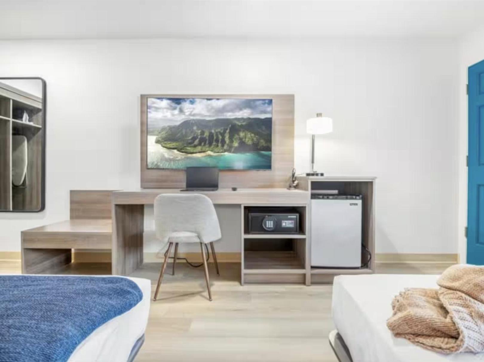 Standard Double Full - (Self Check-in),1673443160:JPEG