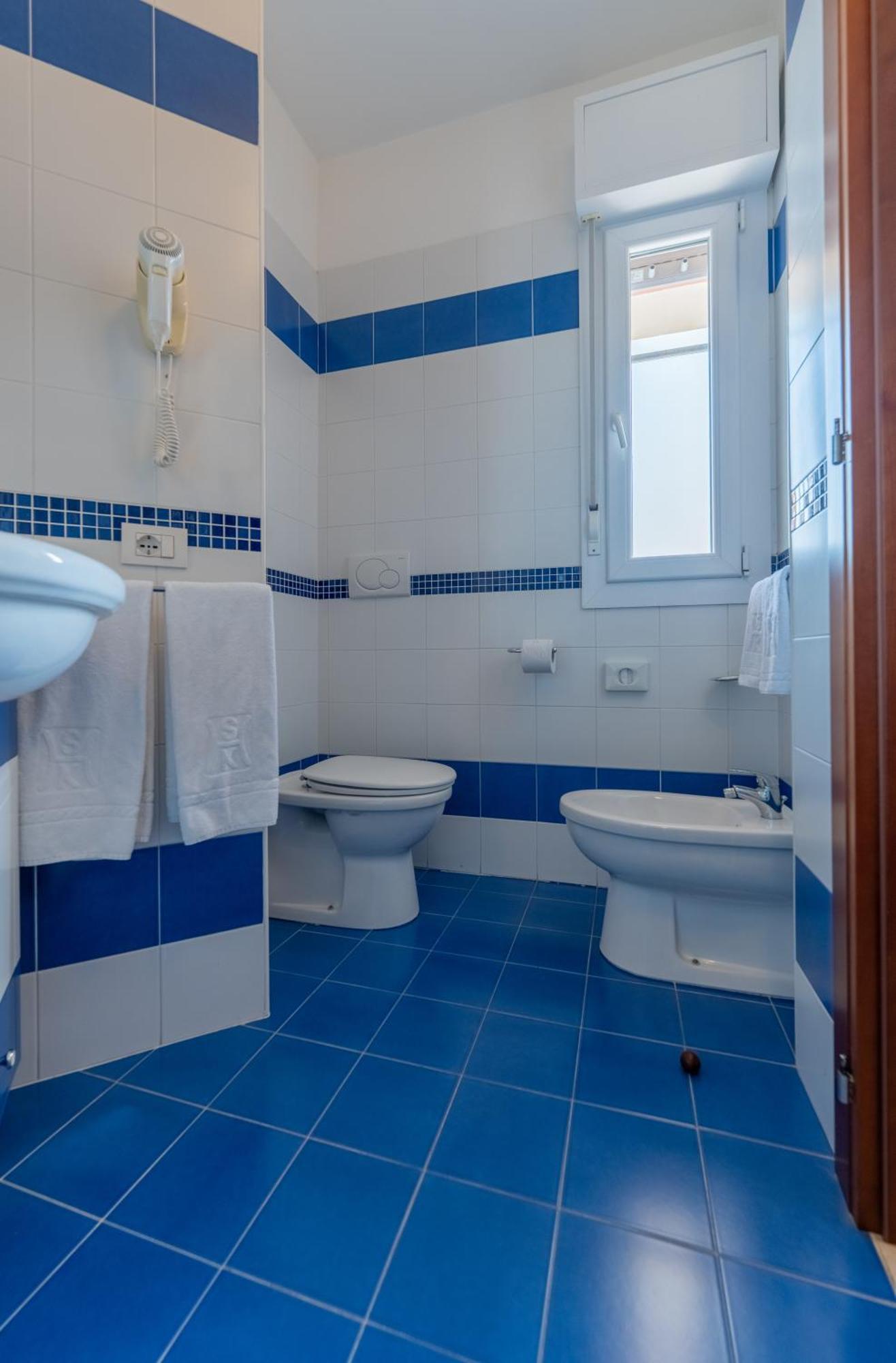 Double or Twin Room Balcony