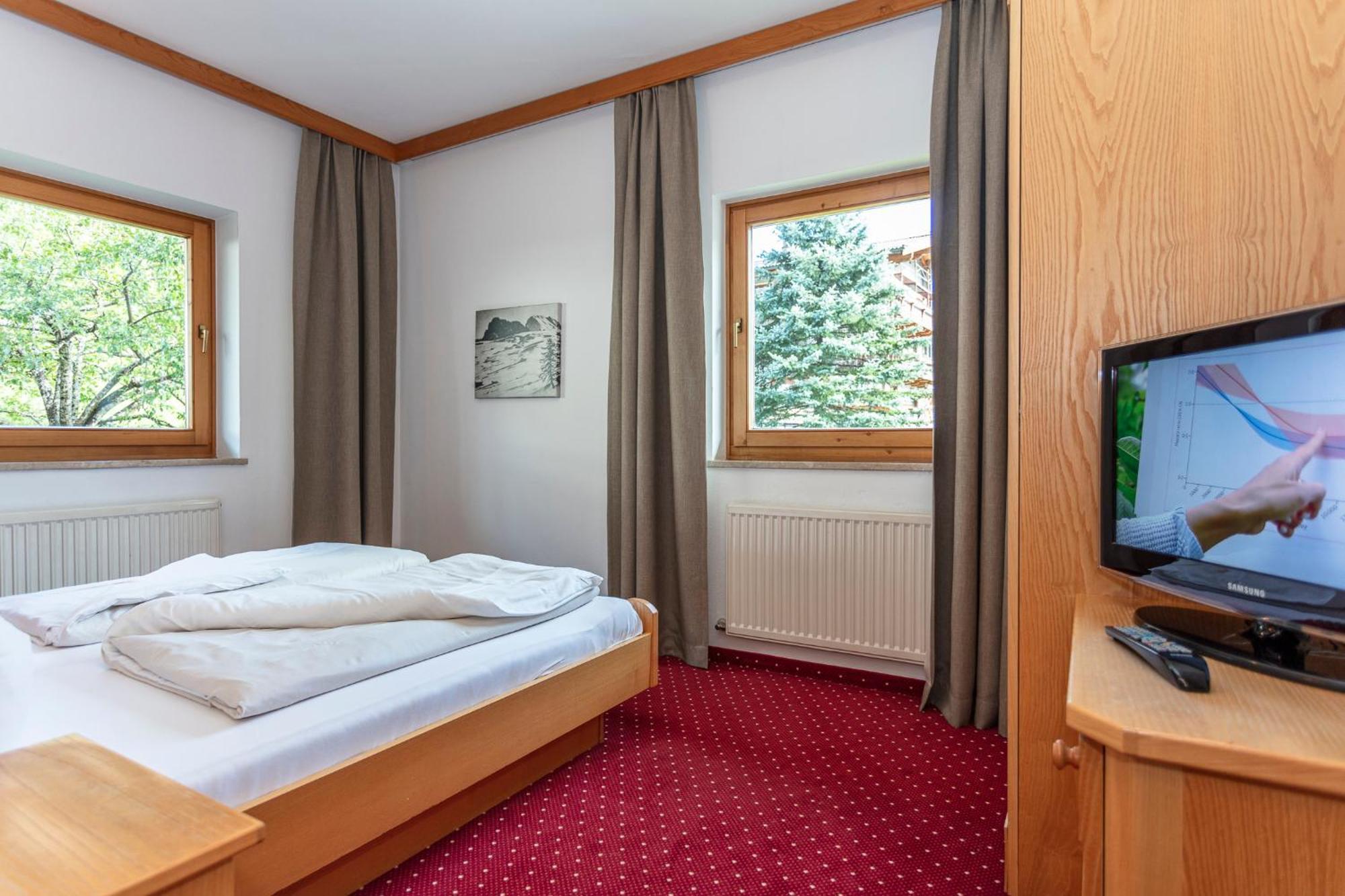 Two-Bedroom Apartment,1686595605:JPEG