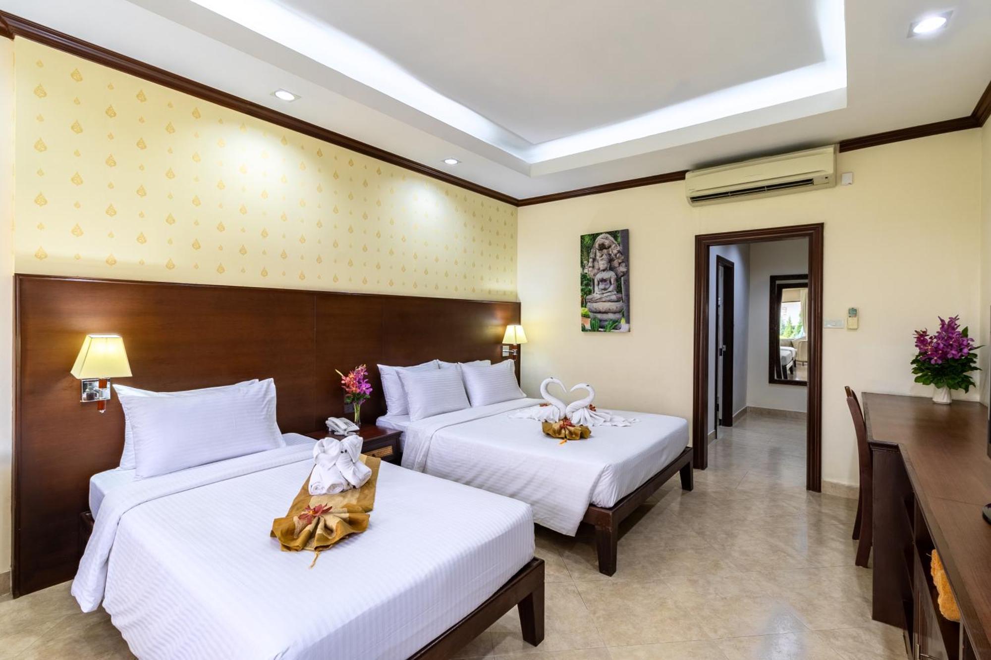 Deluxe Room Twin Bed