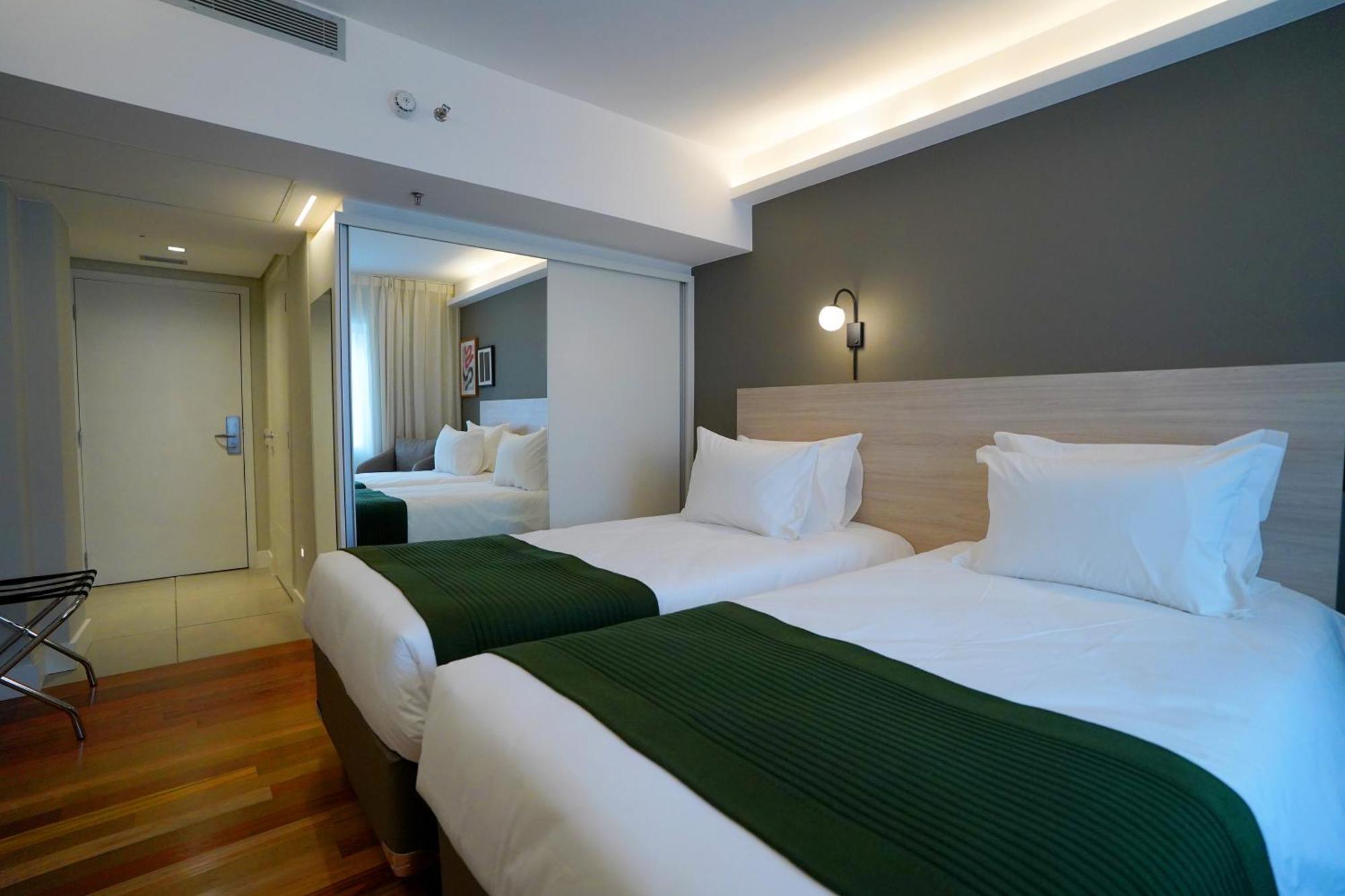 One-Bedroom Premium Apartment,1699629080:JPEG