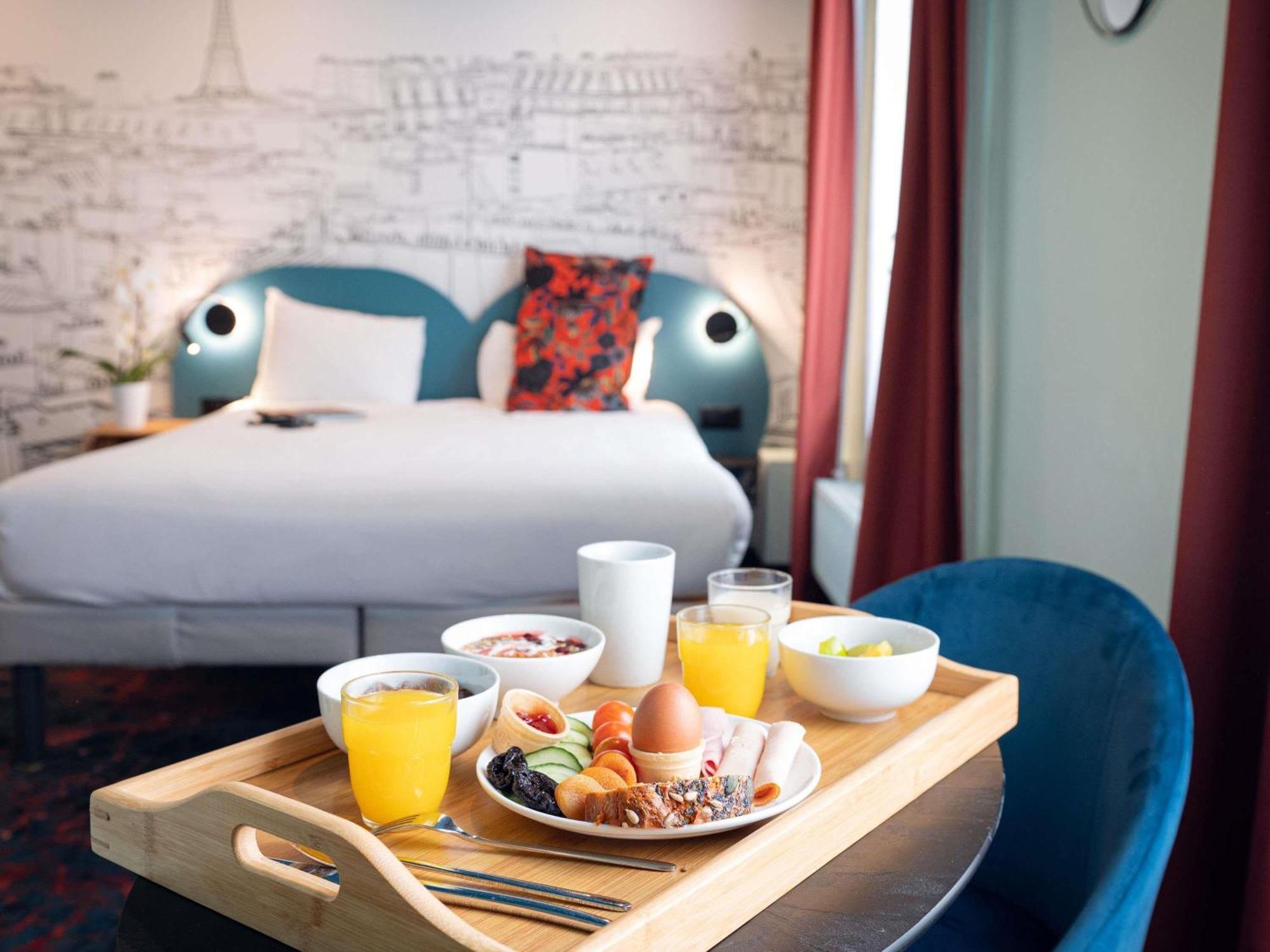 Standard Room Three Single Beds