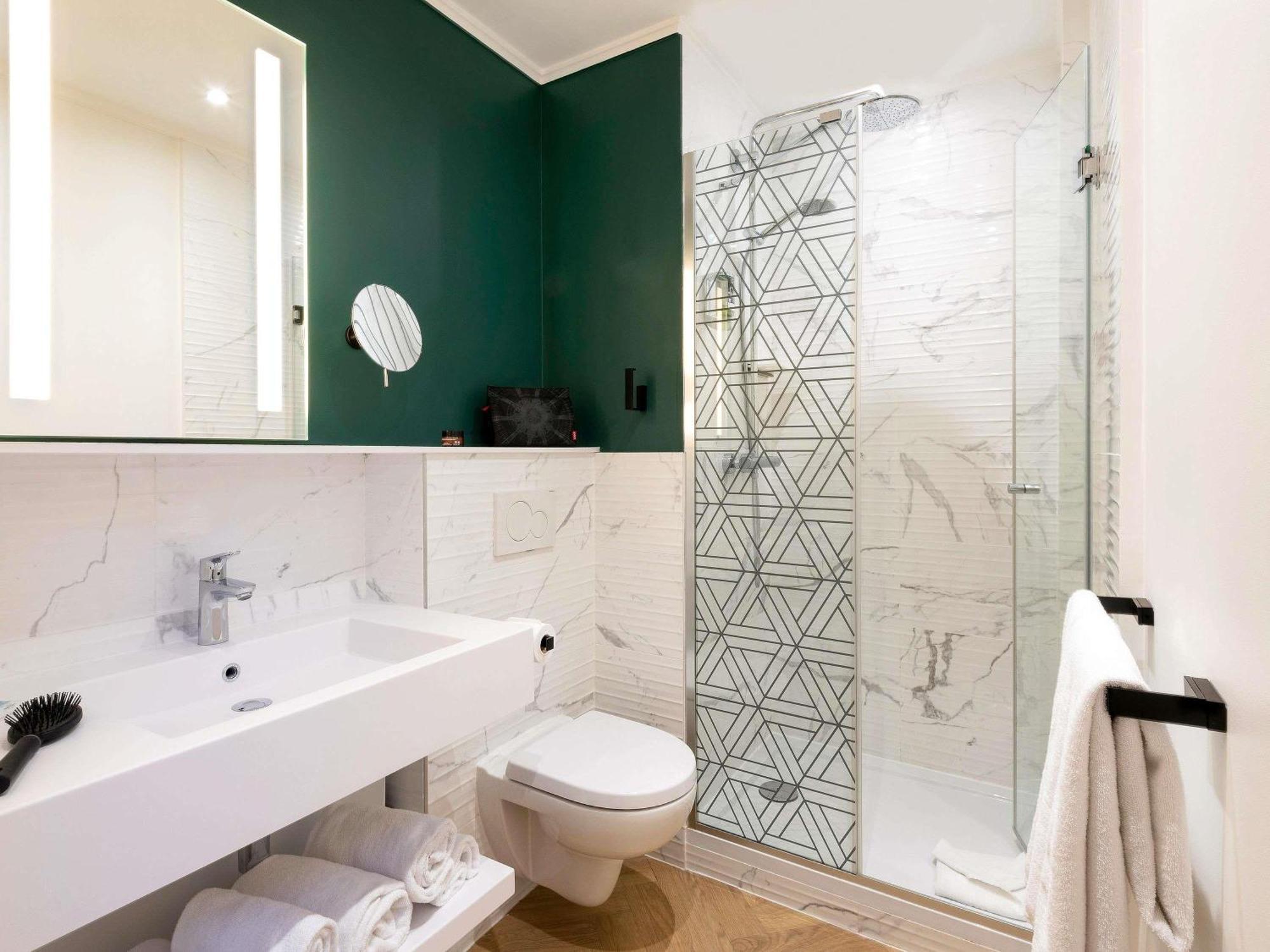 Classic Double Room,1722899641:JPEG