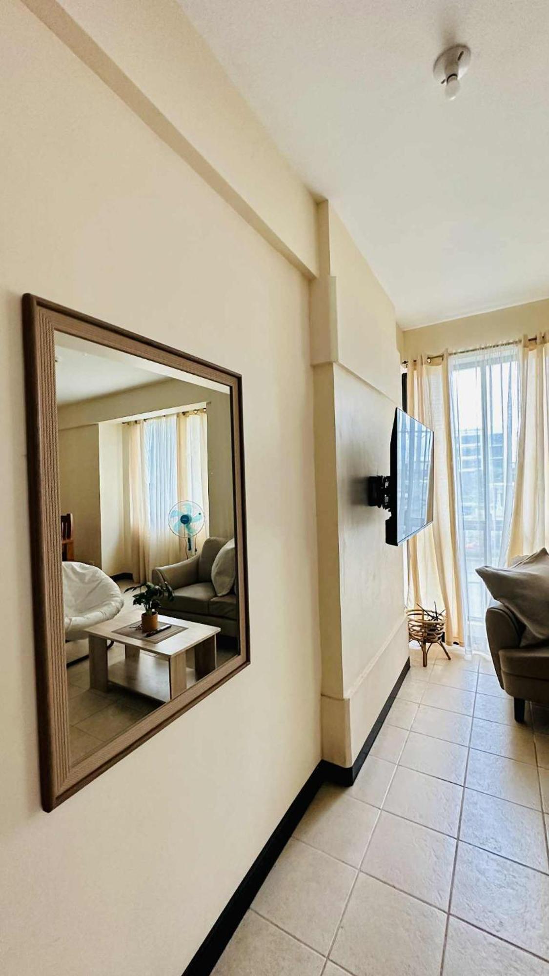 Two-Bedroom Apartment with Pool View,1708928503:JPEG