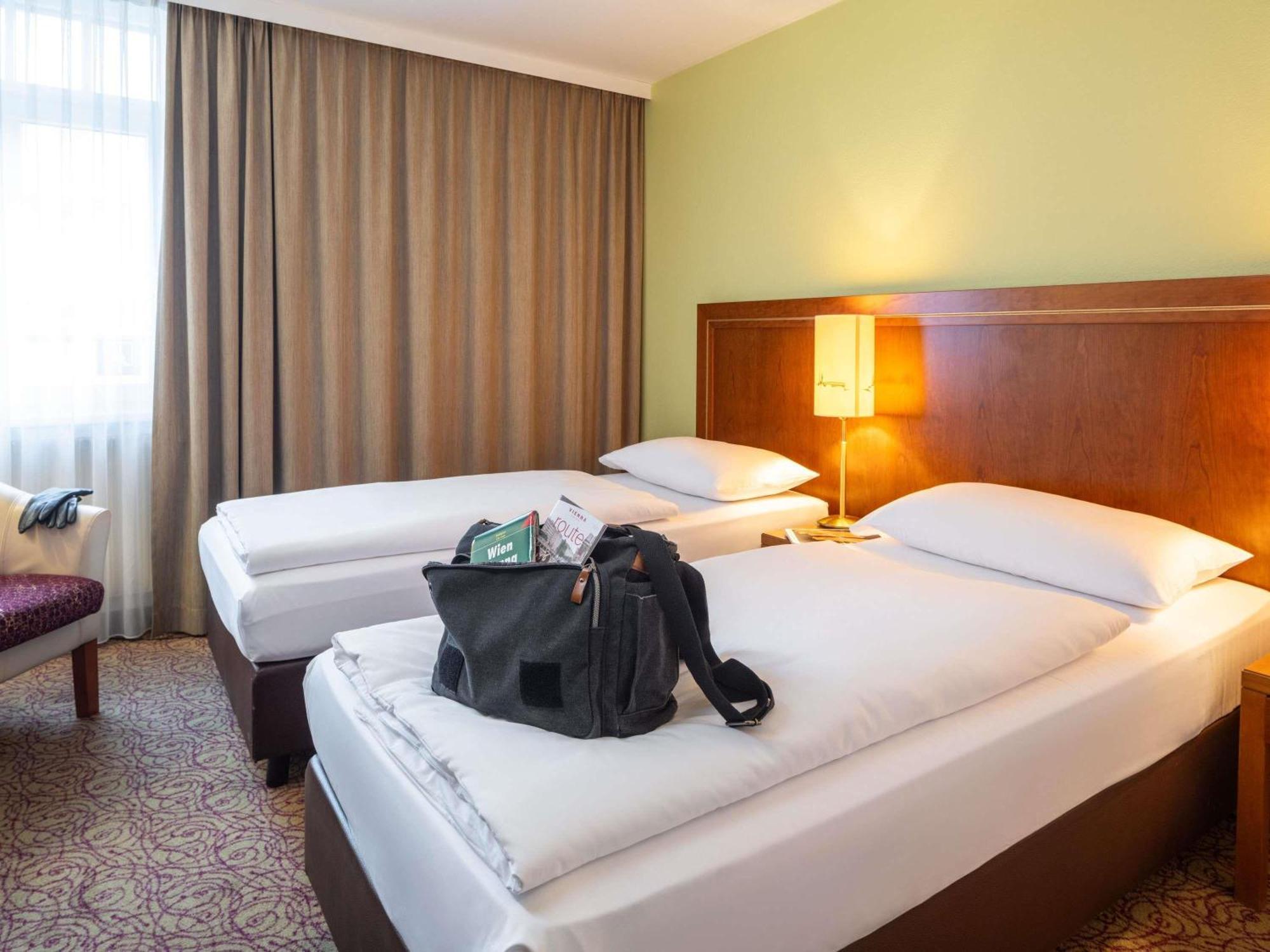 Budget Twin Room,1770818487:JPEG