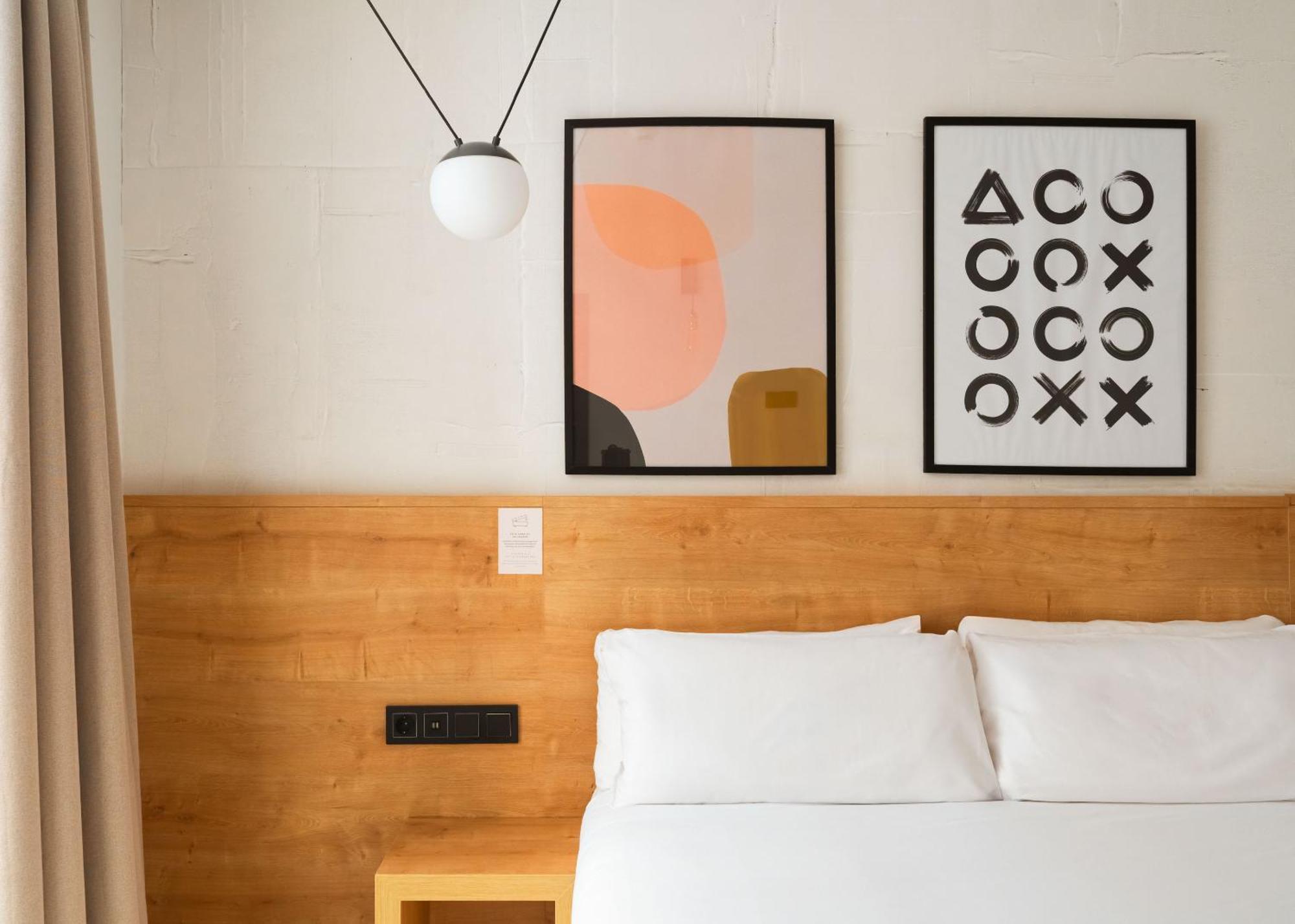 Basement Studio with sofa bed