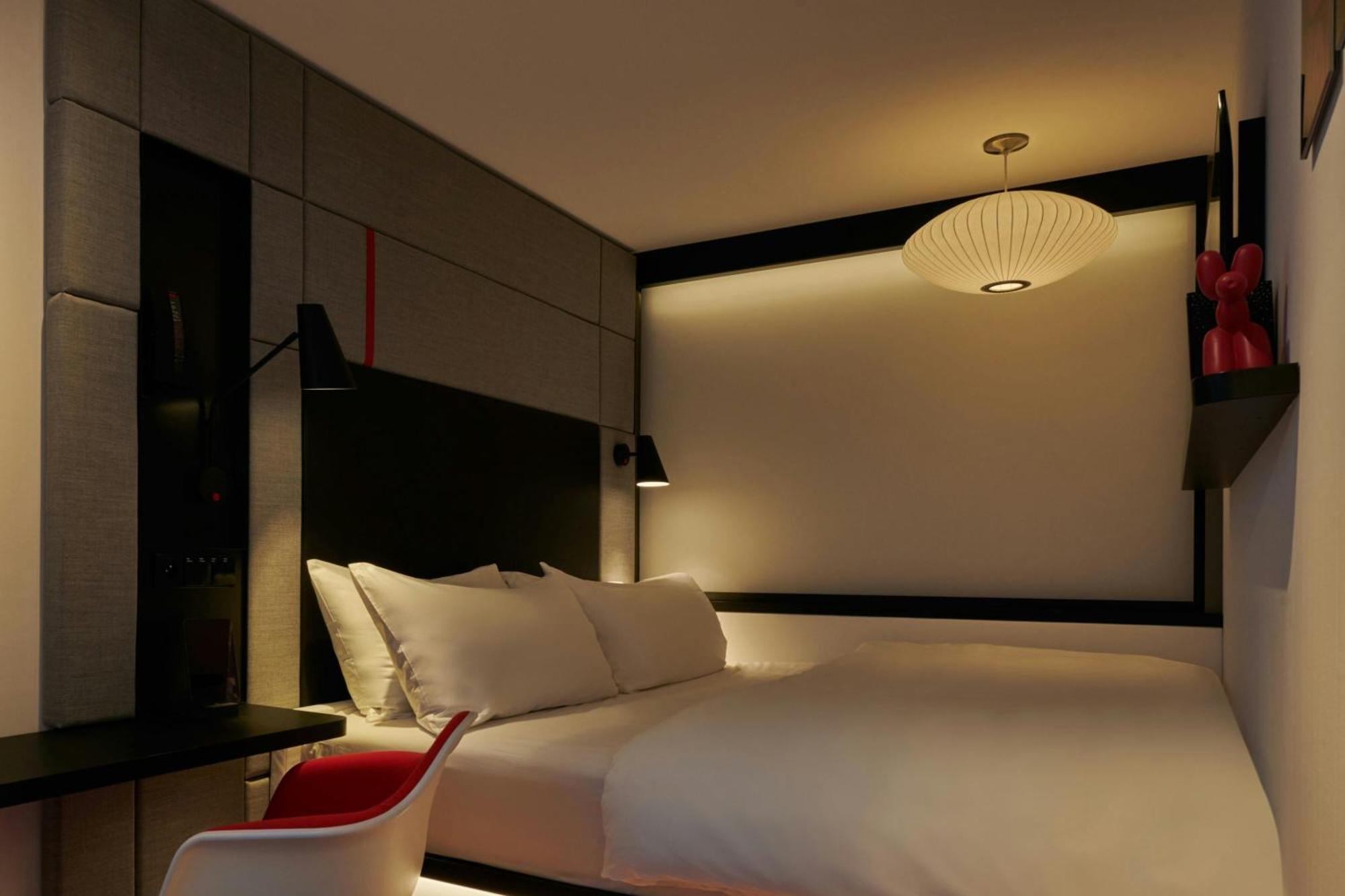 King Room,1731688175:JPEG