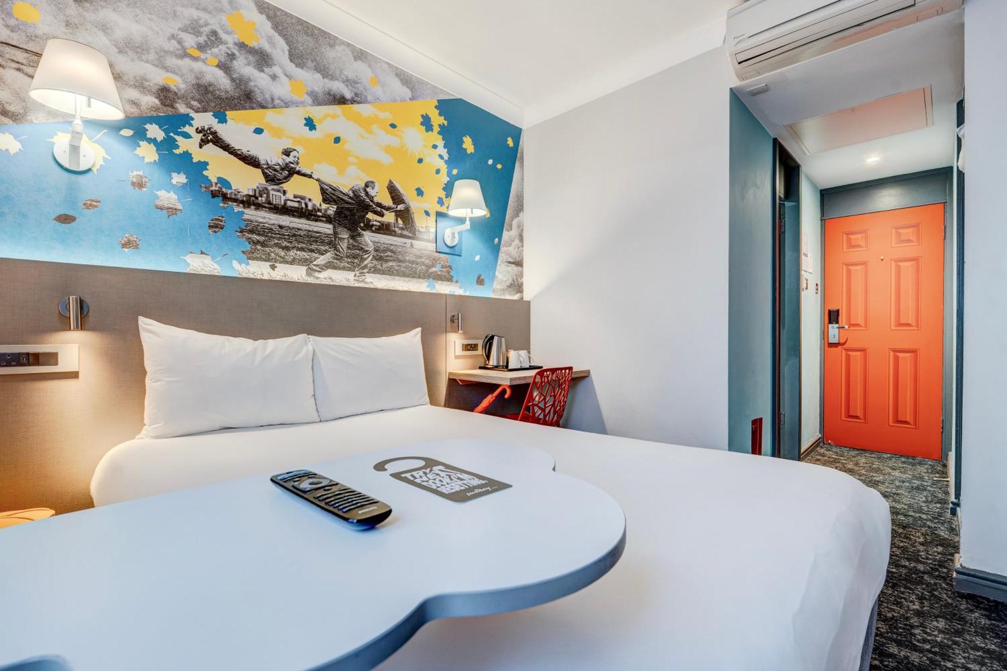 Double Room,1742569324:JPEG