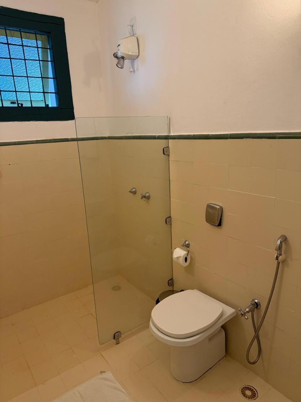 Apartamento com Varanda