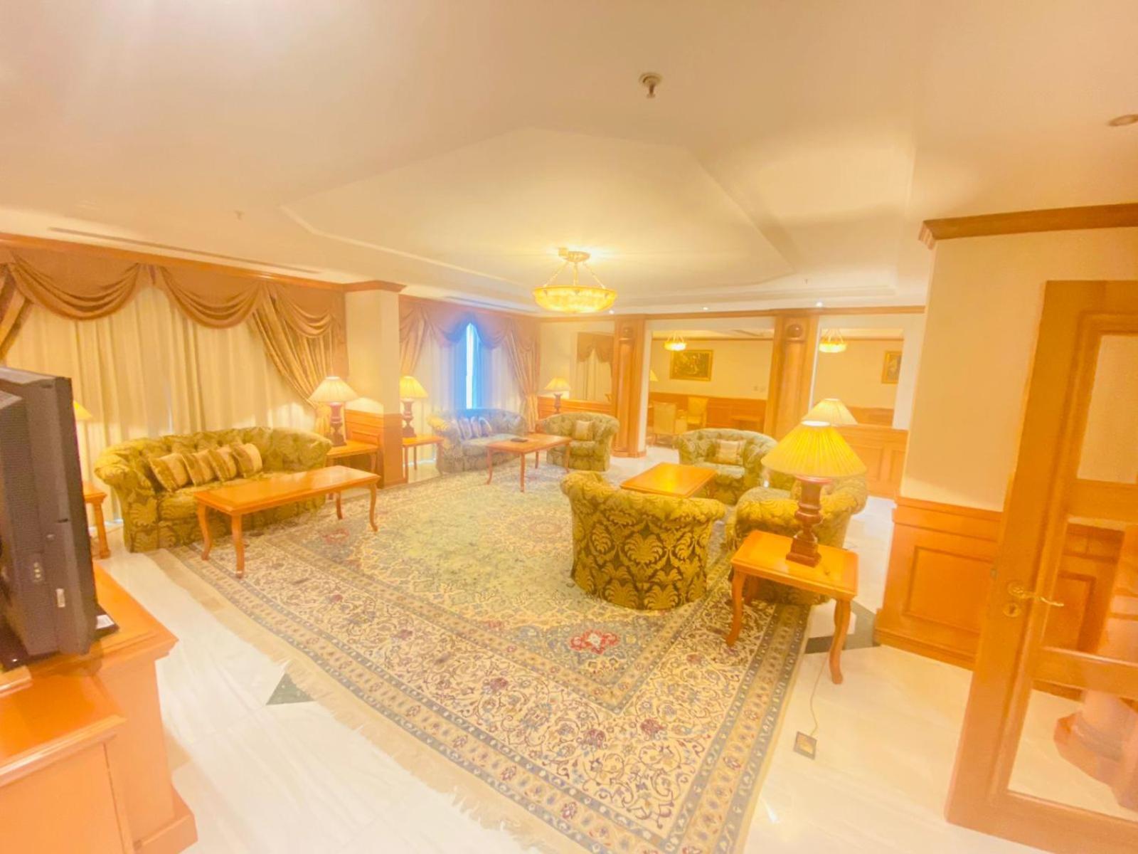 Two-Bedroom Suite