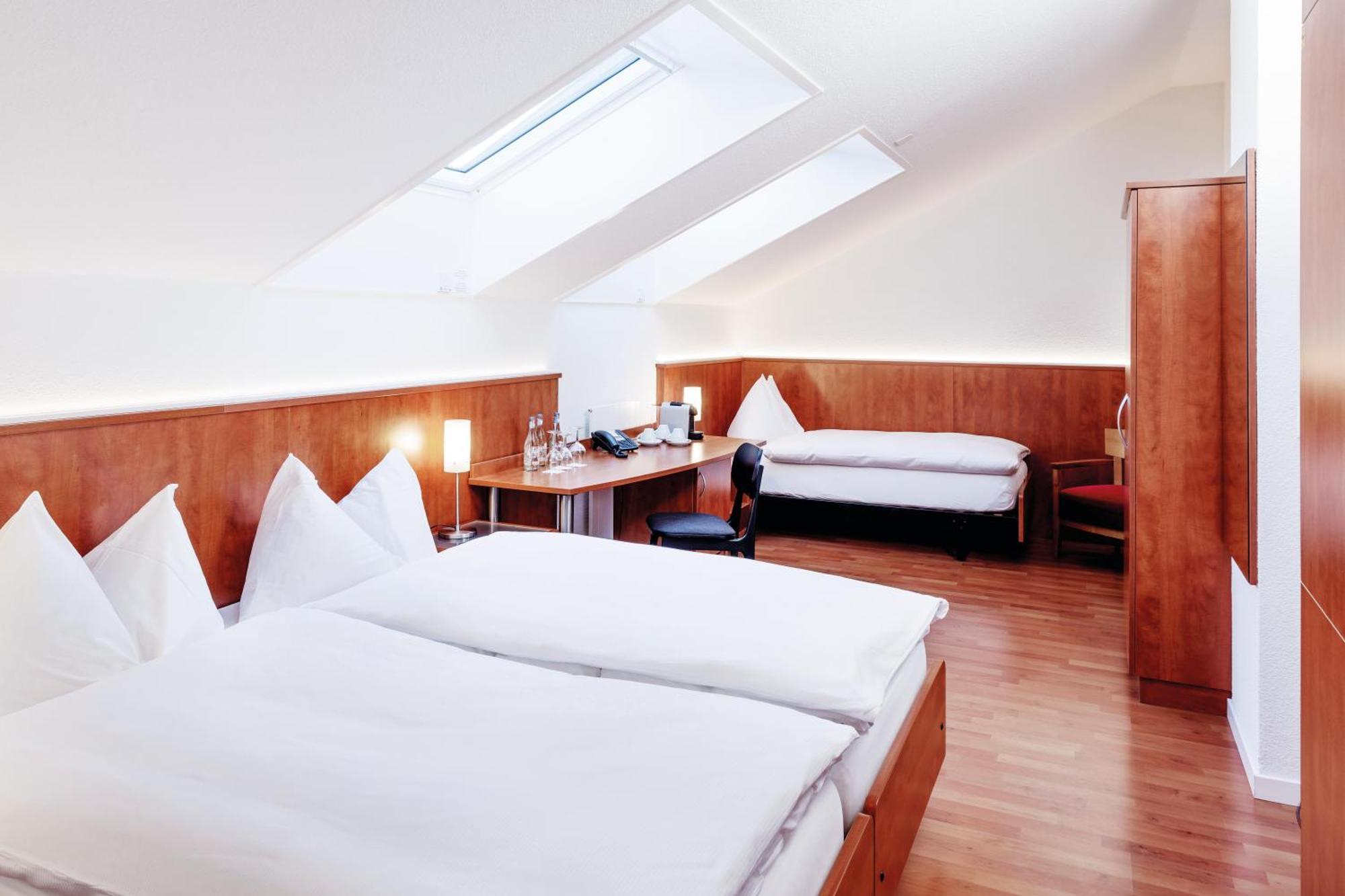 Standard Dreibettzimmer