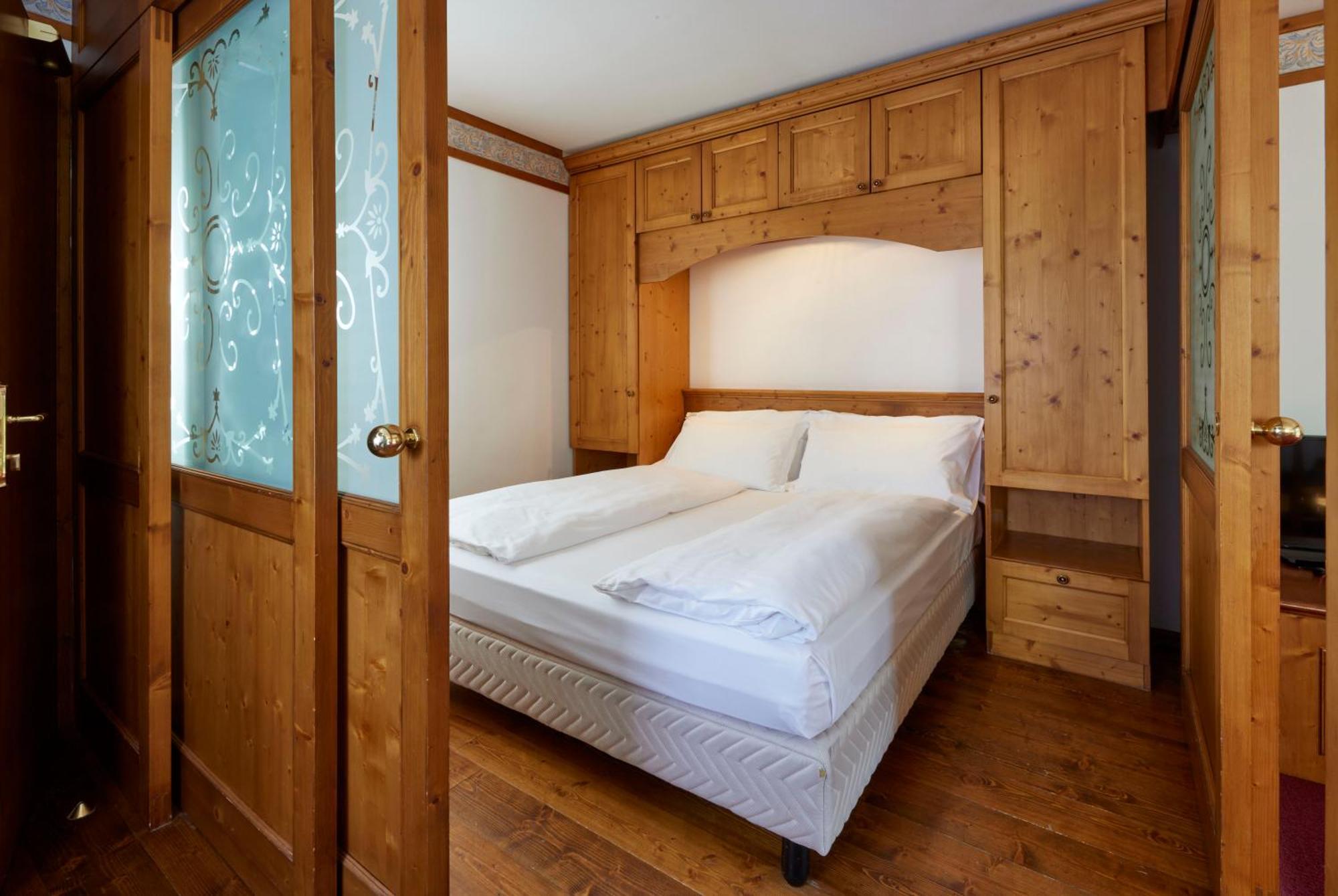 Standard Room Lake View