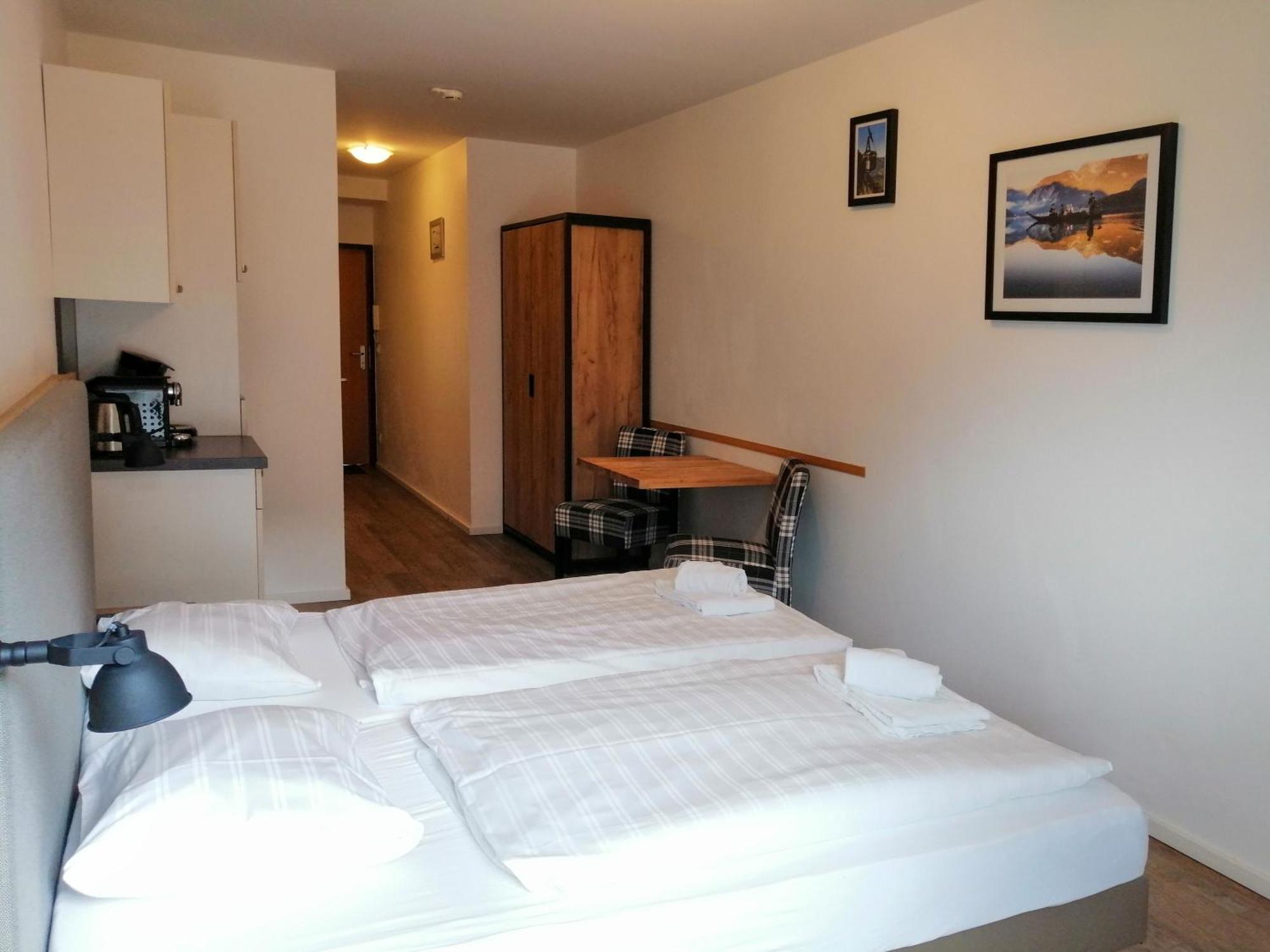 Twin Room seperate beds main building