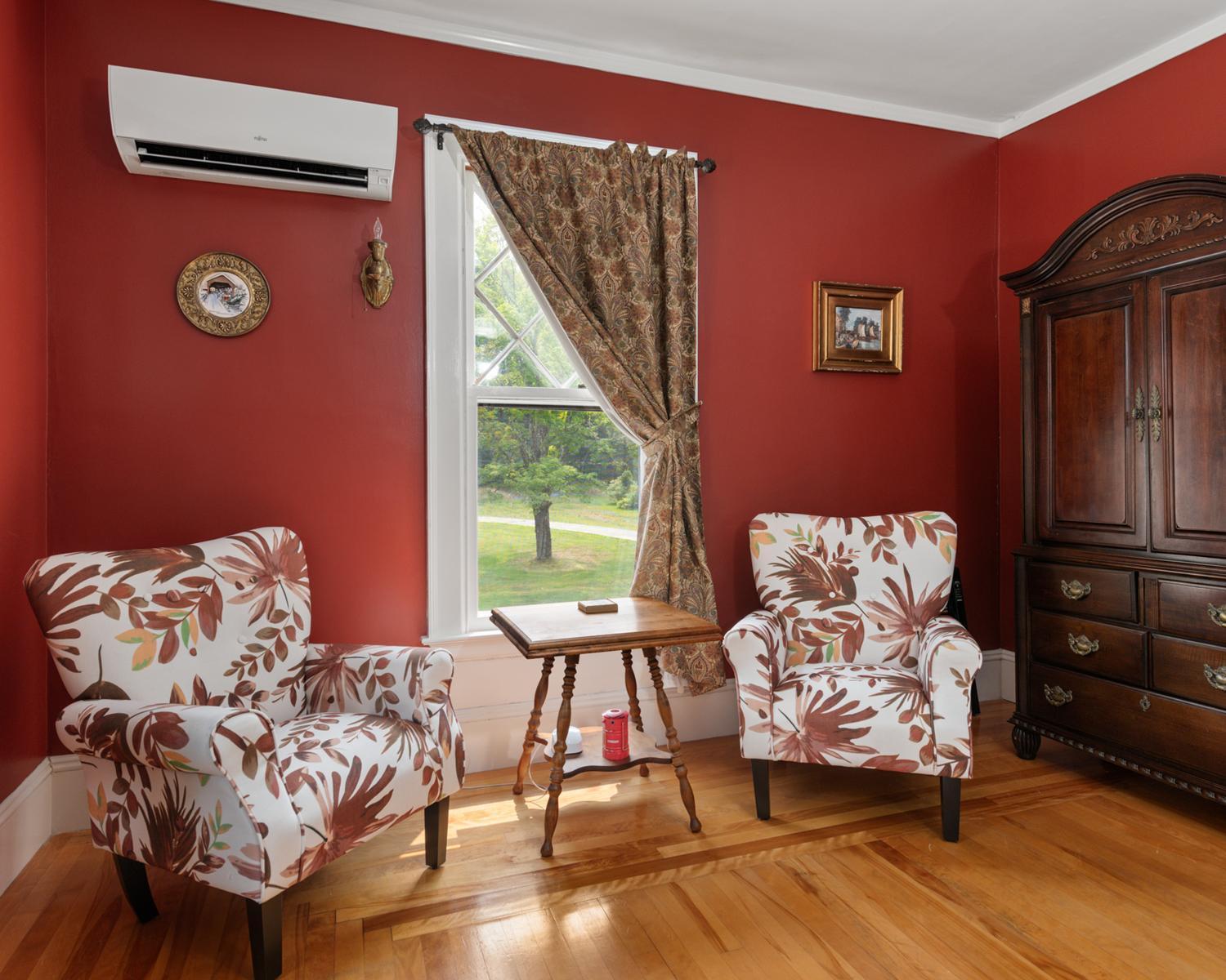 King Room,1747888440:JPEG