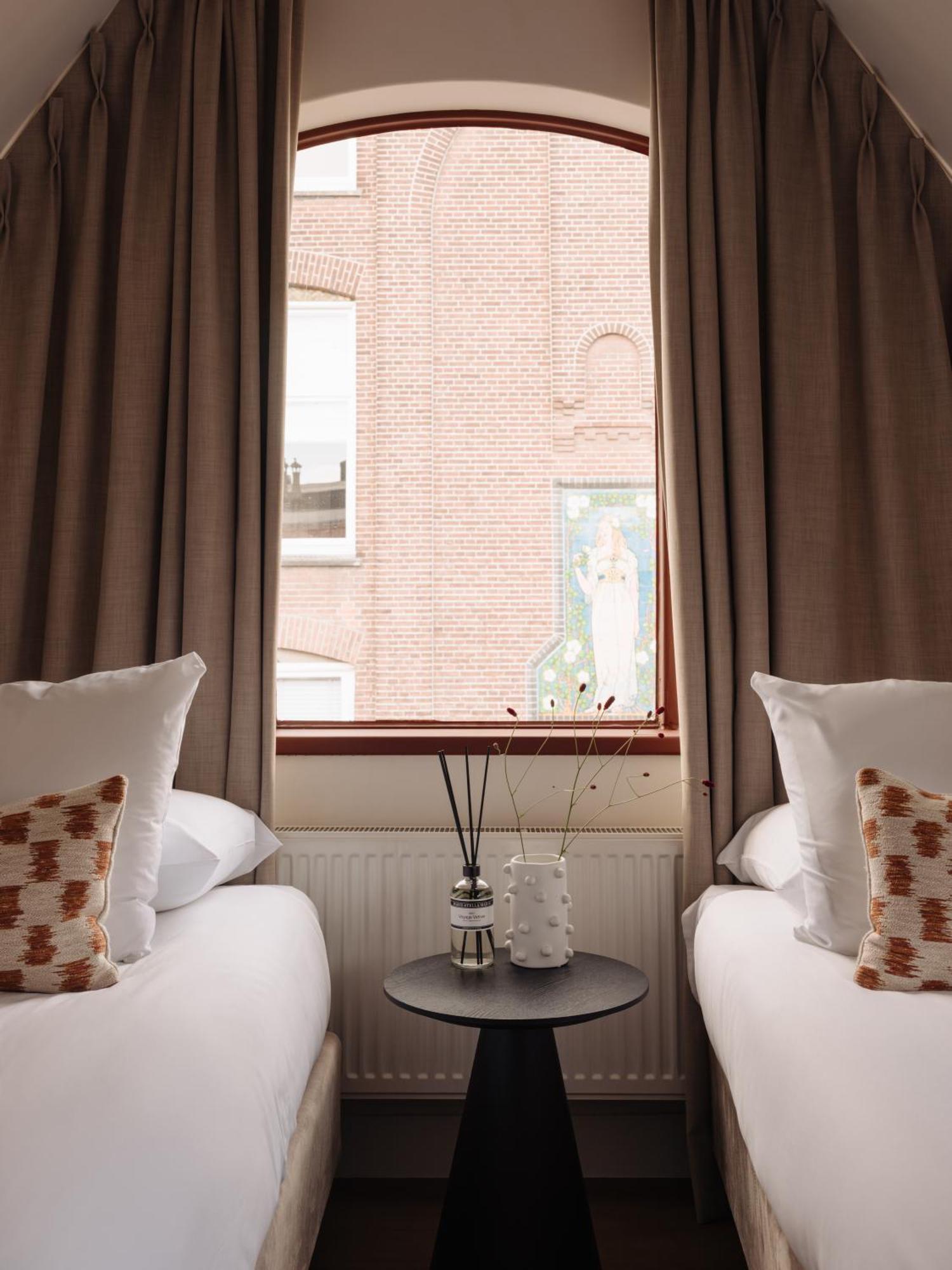 Comfy Quad Room