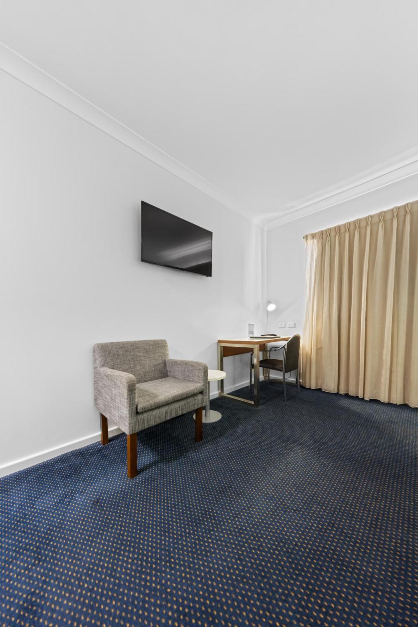 Deluxe Double Room (Adults Only)