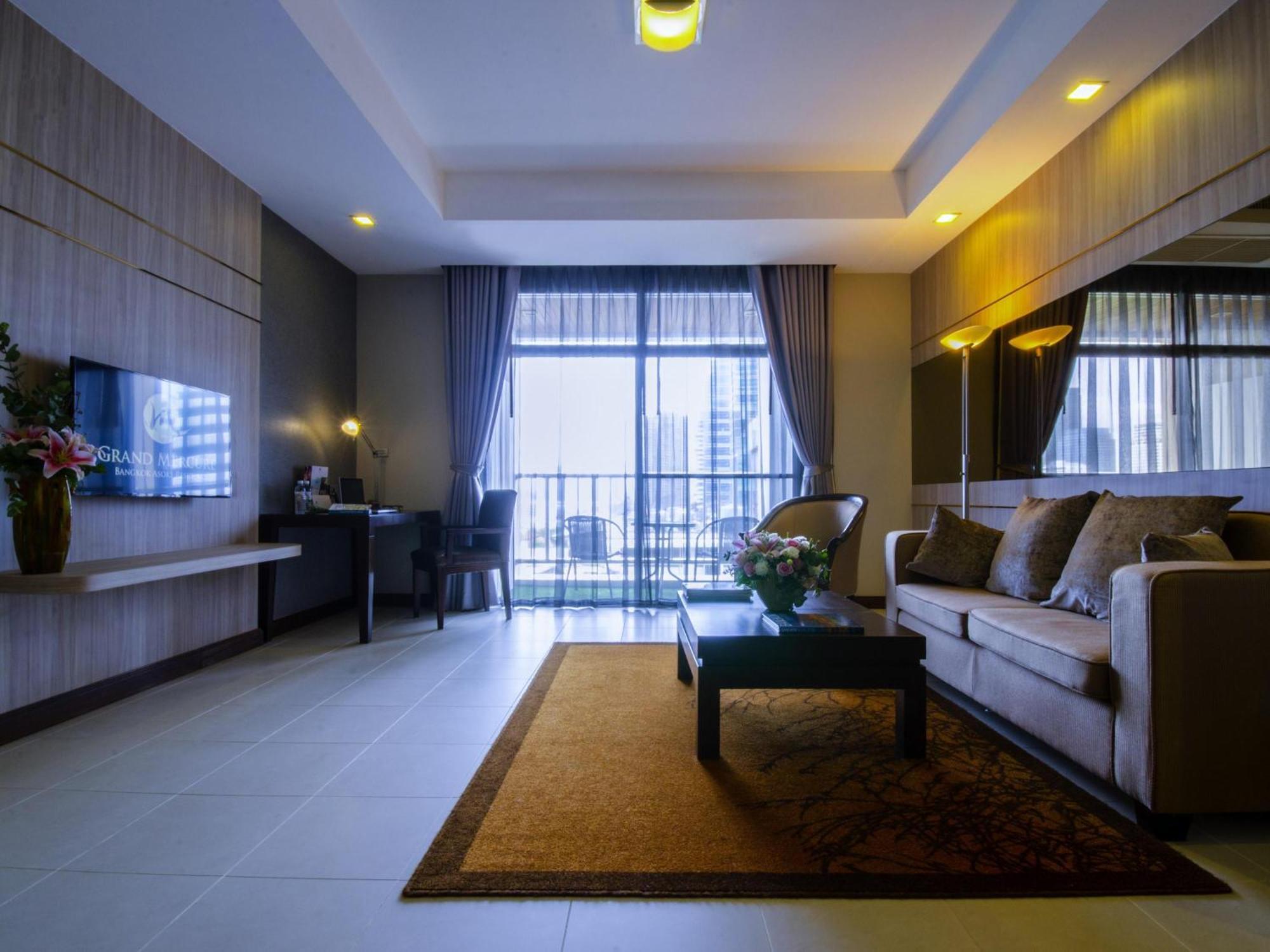 Executive King Suite