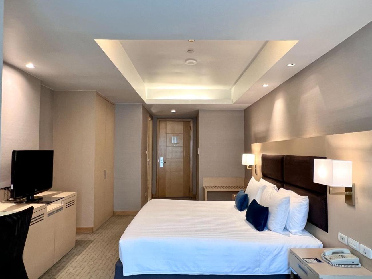 Deluxe Kamer met Kingsize Bed en Uitzicht over de Stad