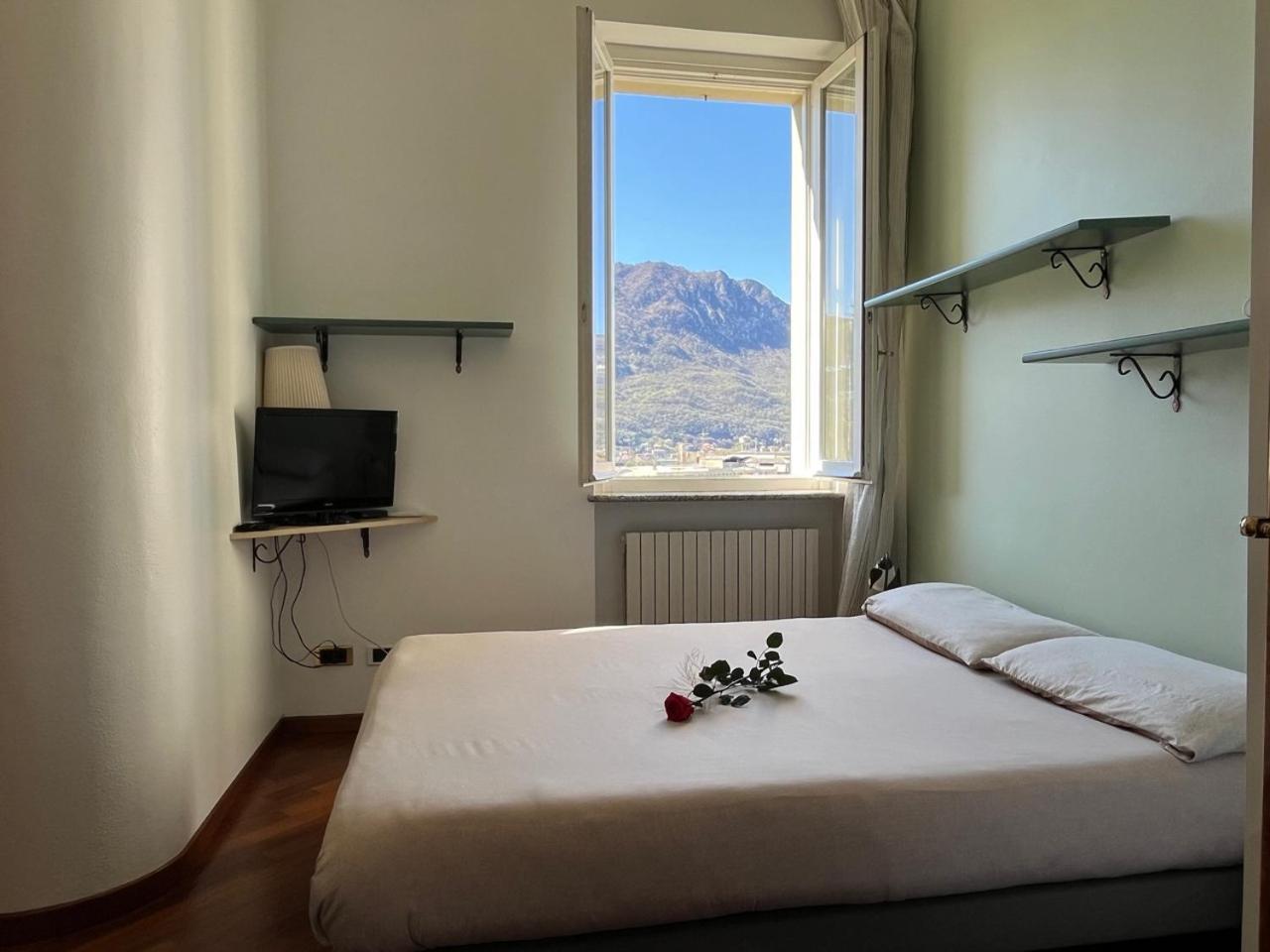 Double Room Private Internal Bathroom