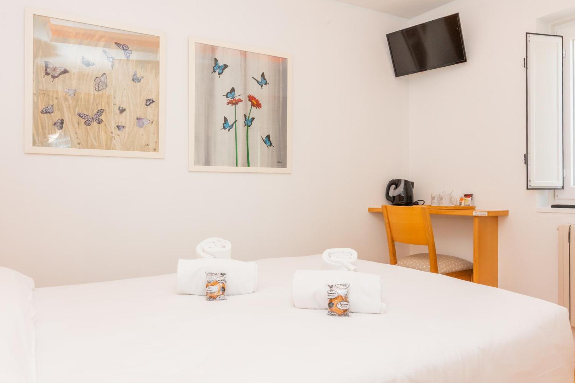 Standard Double Room without View