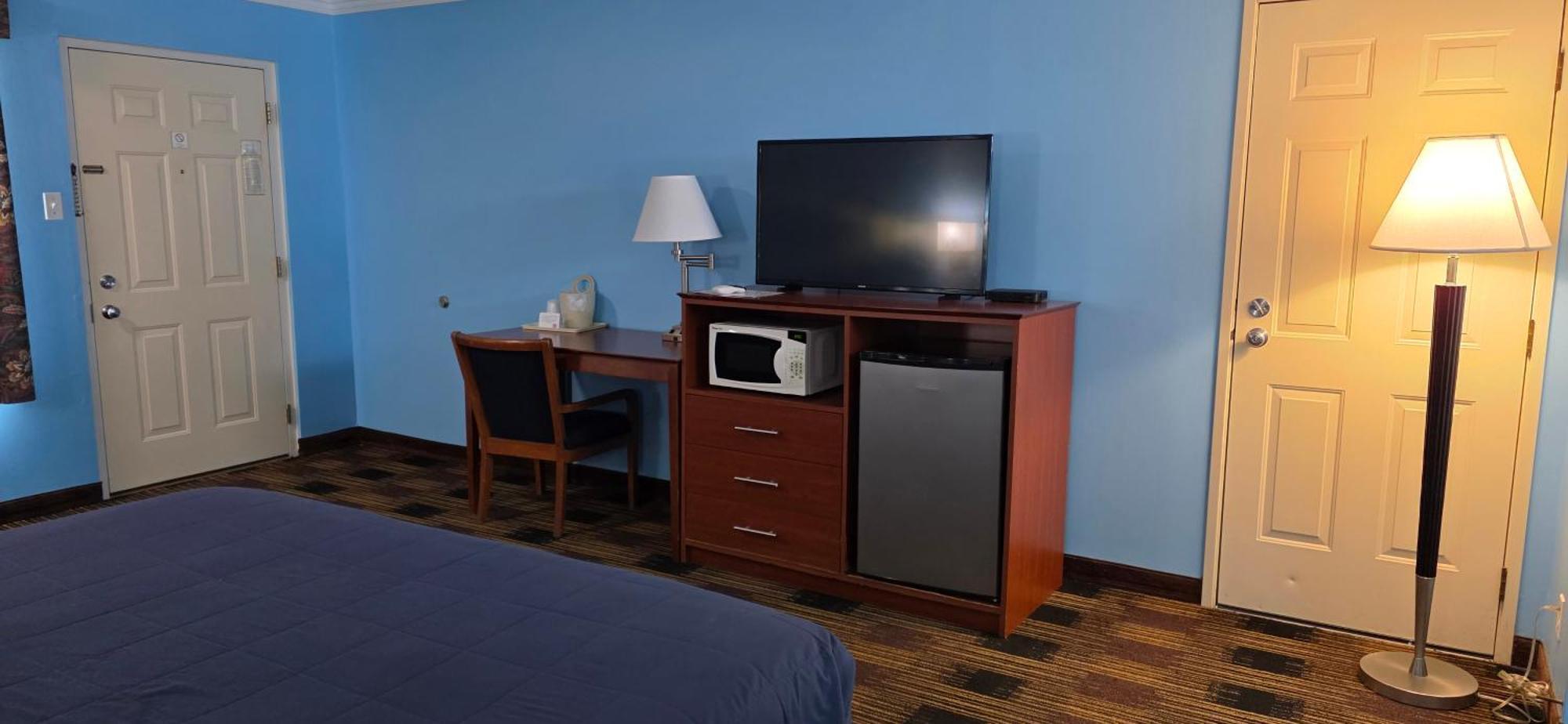 Luxury King Room