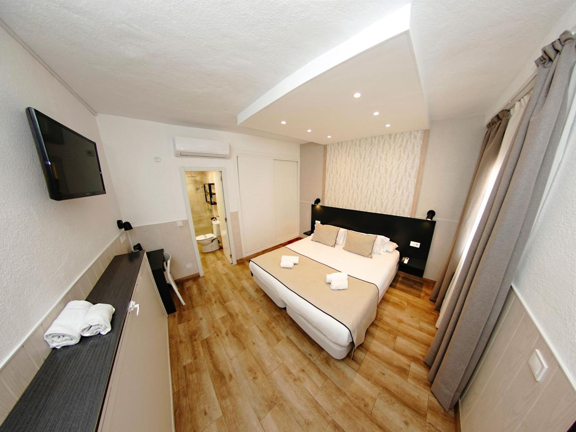Double or Twin Room Airport Shuttle
