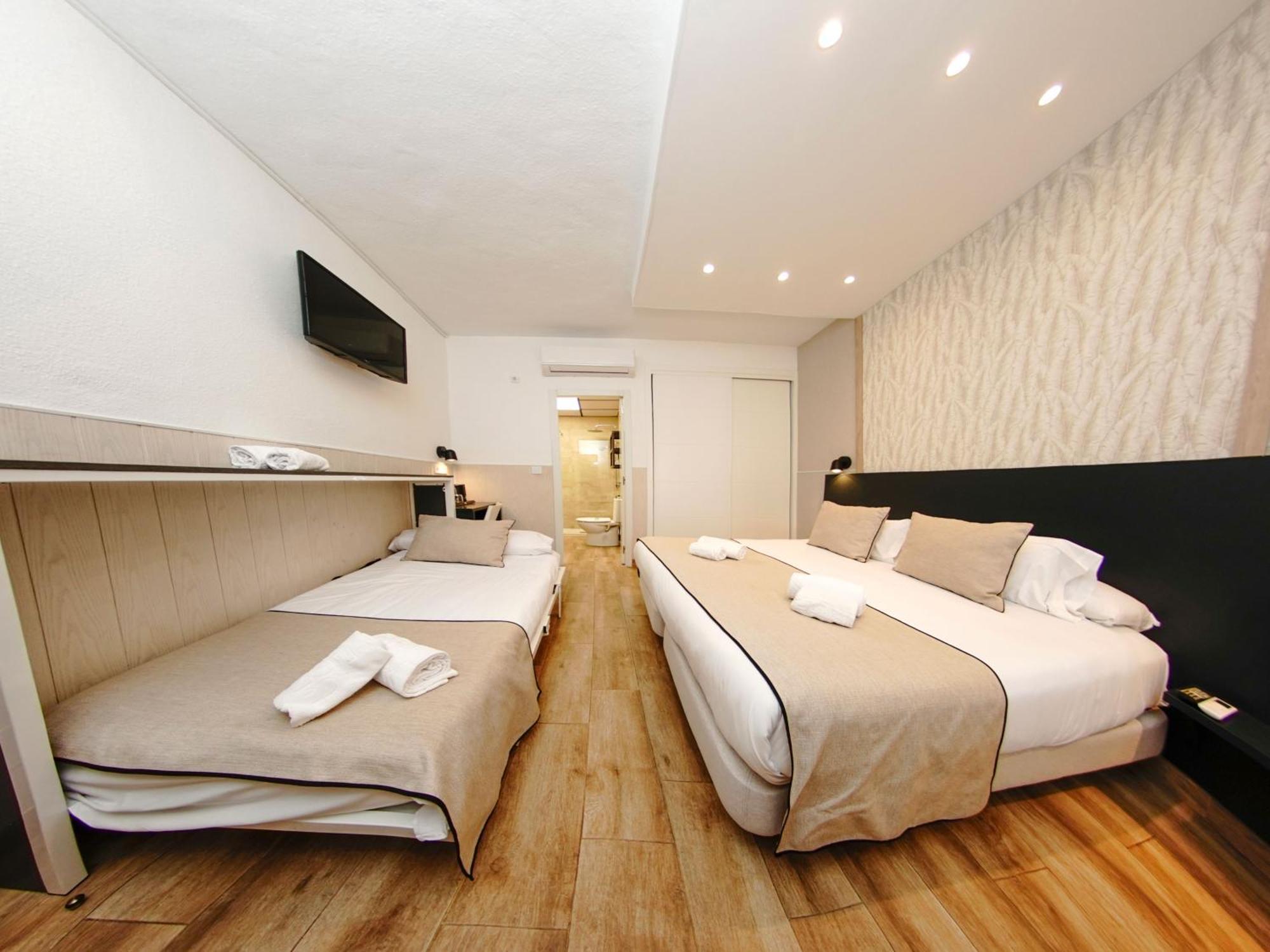 Triple Room Airport Shuttle