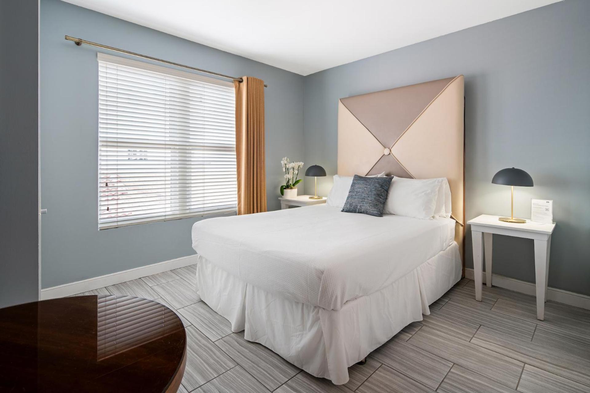 Queen Room