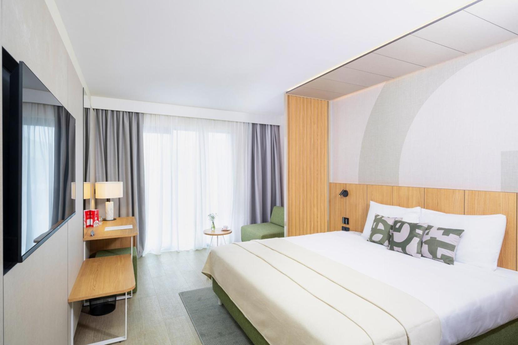 Camera Classic con Balcone Lato Parco - Letto Supplementare
