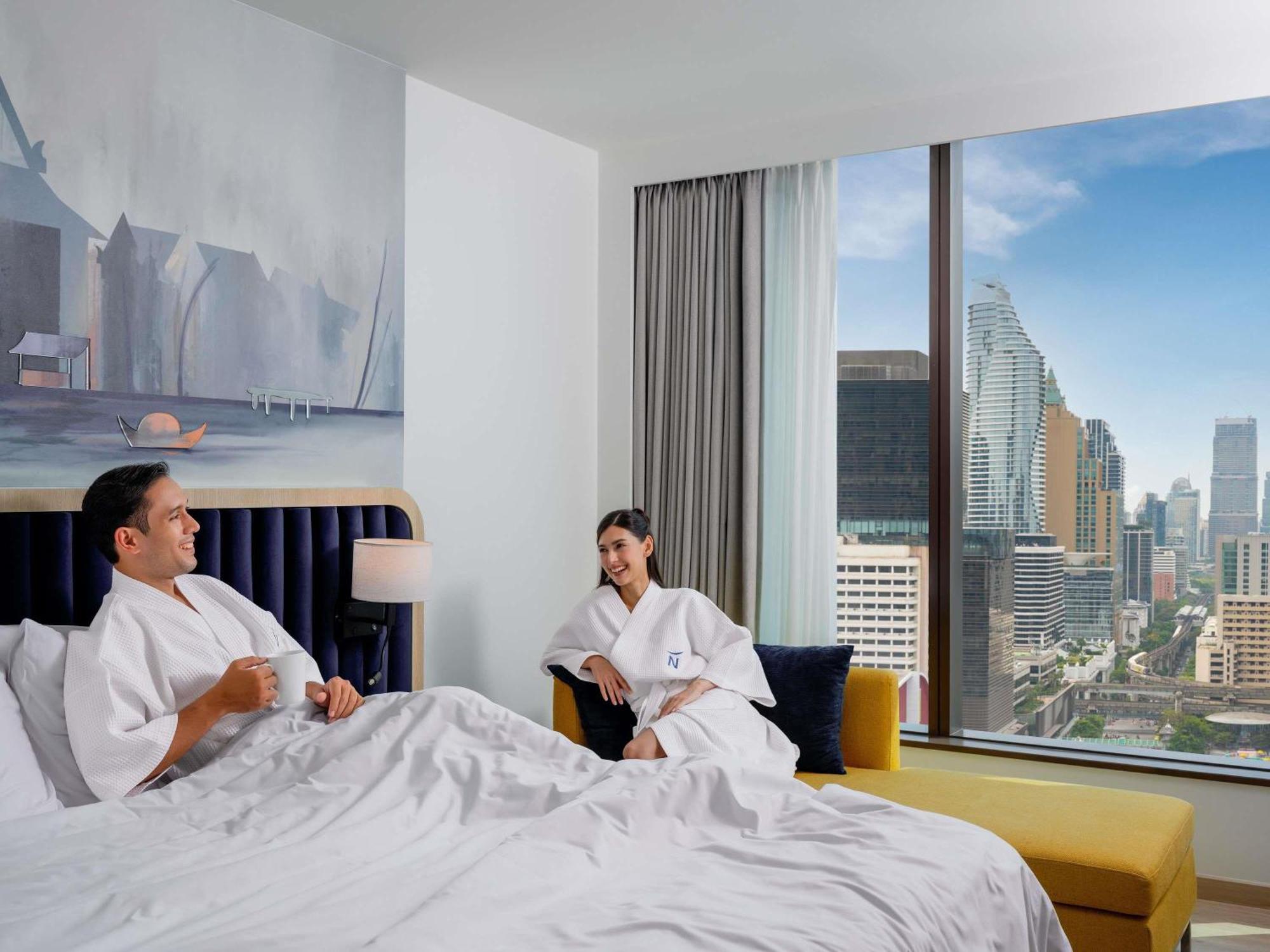 Deluxe Zimmer mit Kingsize-Bett und Parkblick
