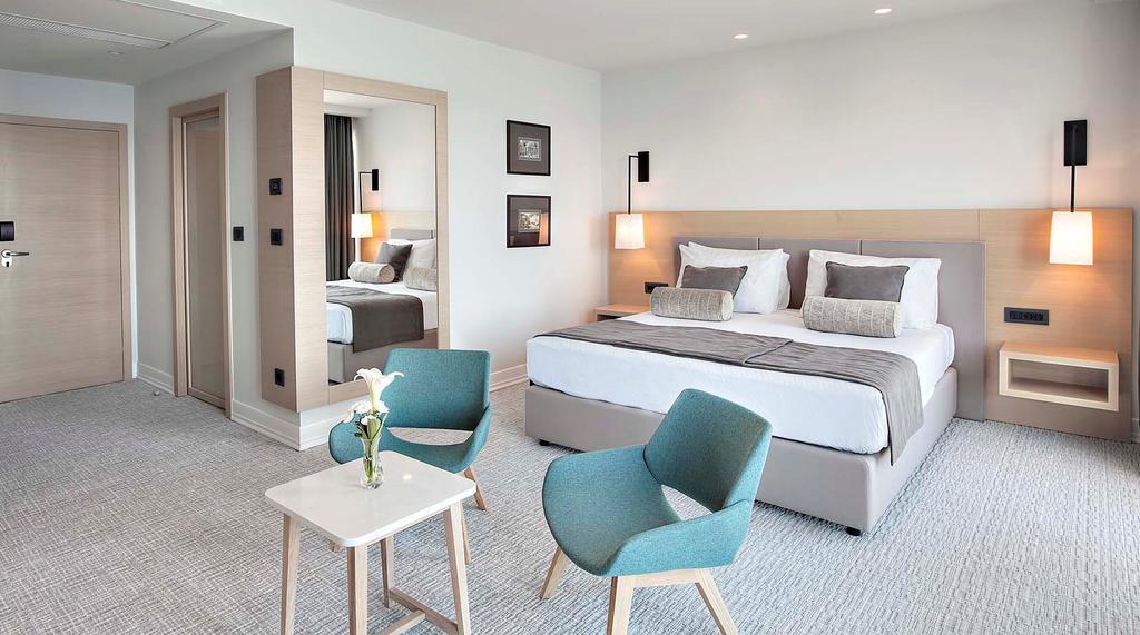 Suite Premium con balcón y vistas al mar